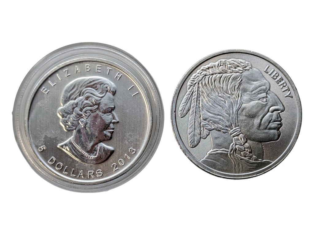 Lot of 2 - 1 Ounce .999 Fine Silver Rounds (1 of 2)