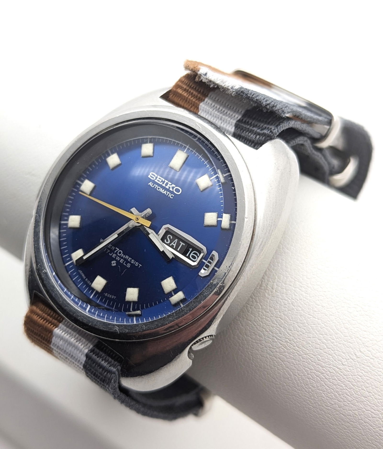 Vintage Seiko Blue Crush: This Seiko watch was manufactured in June 1972 and the model was only made for 2 years. It features all original parts except the Nato strap and NOS crystal. Make/Model: Seiko Blue Crush 6106-8237 Mov