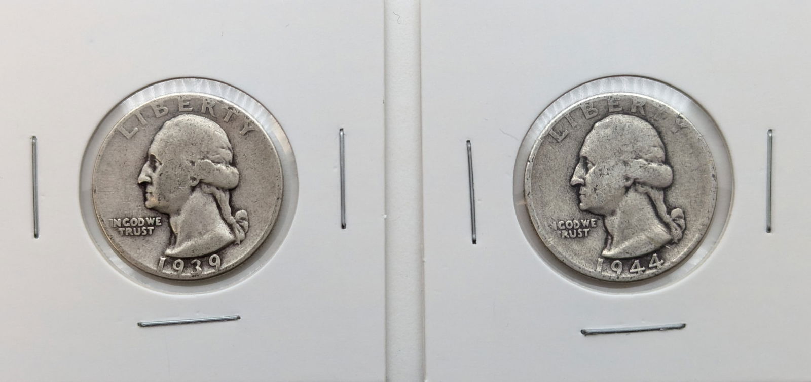 Lot of 2 Silver Washington Quarters - 1939 & 1944 (1 of 2)