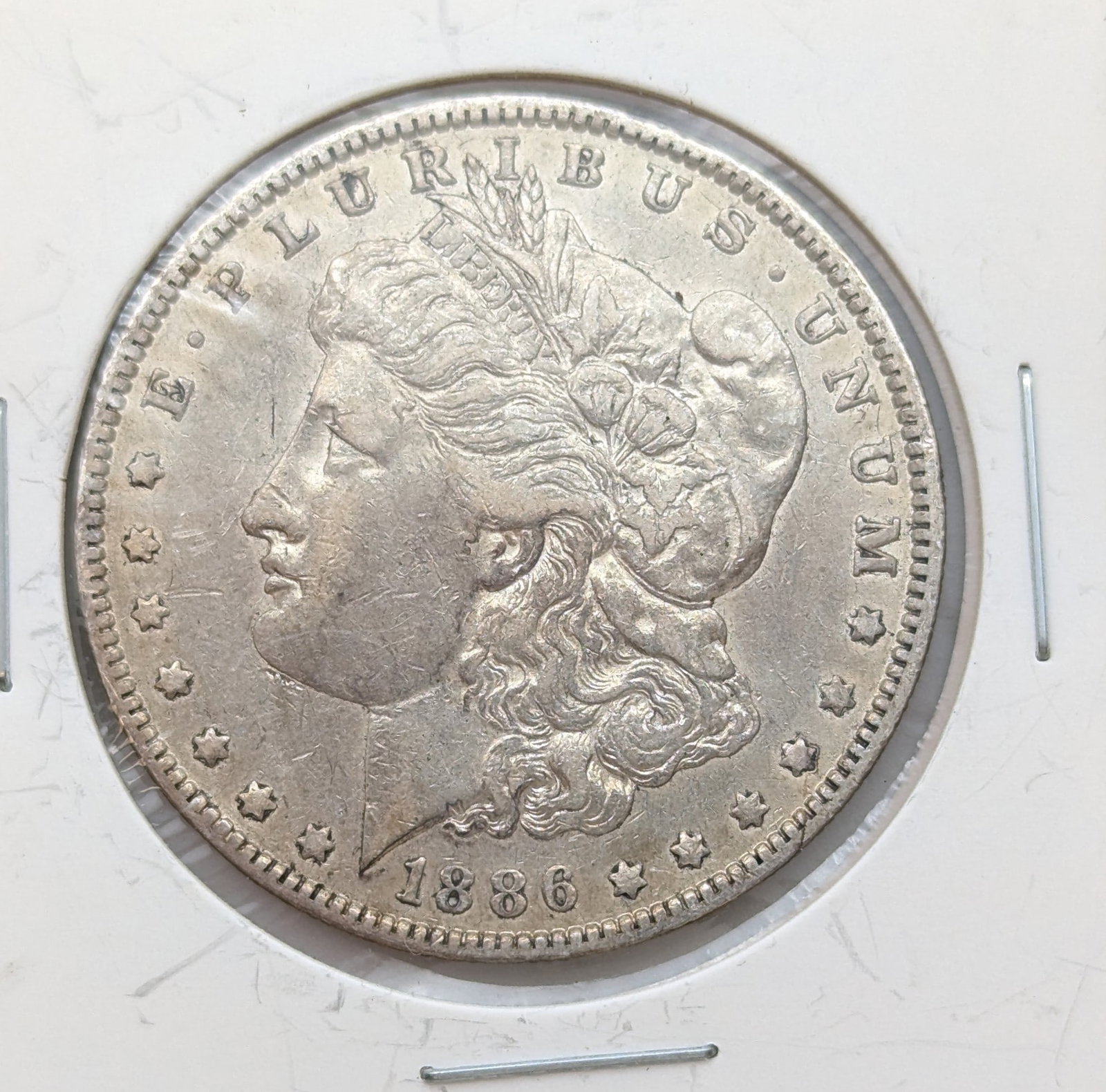 1886-O Morgan Silver Dollar (1 of 2)