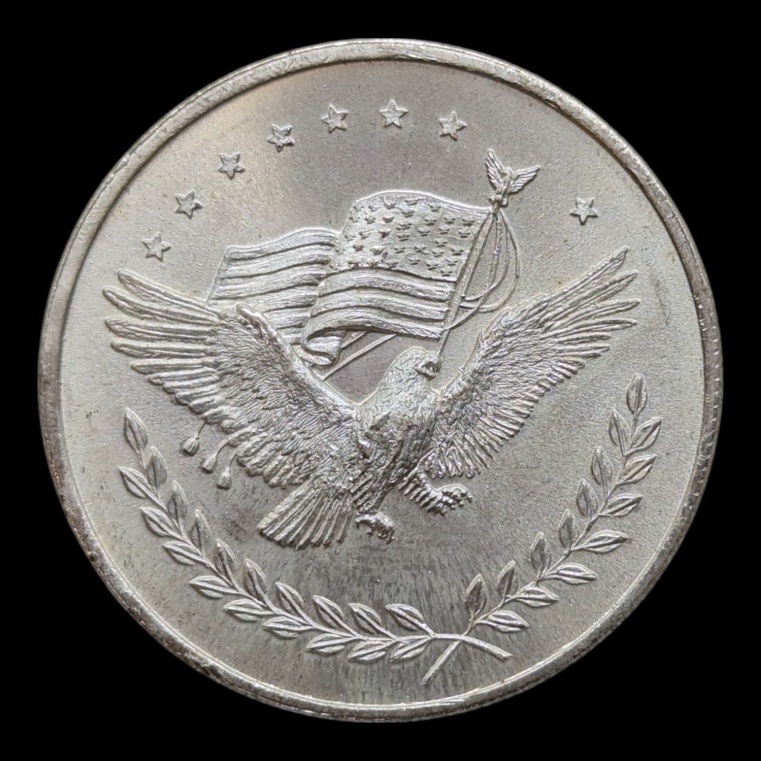 1 Ounce Fine .999 Silver Round - Eagle (1 of 2)