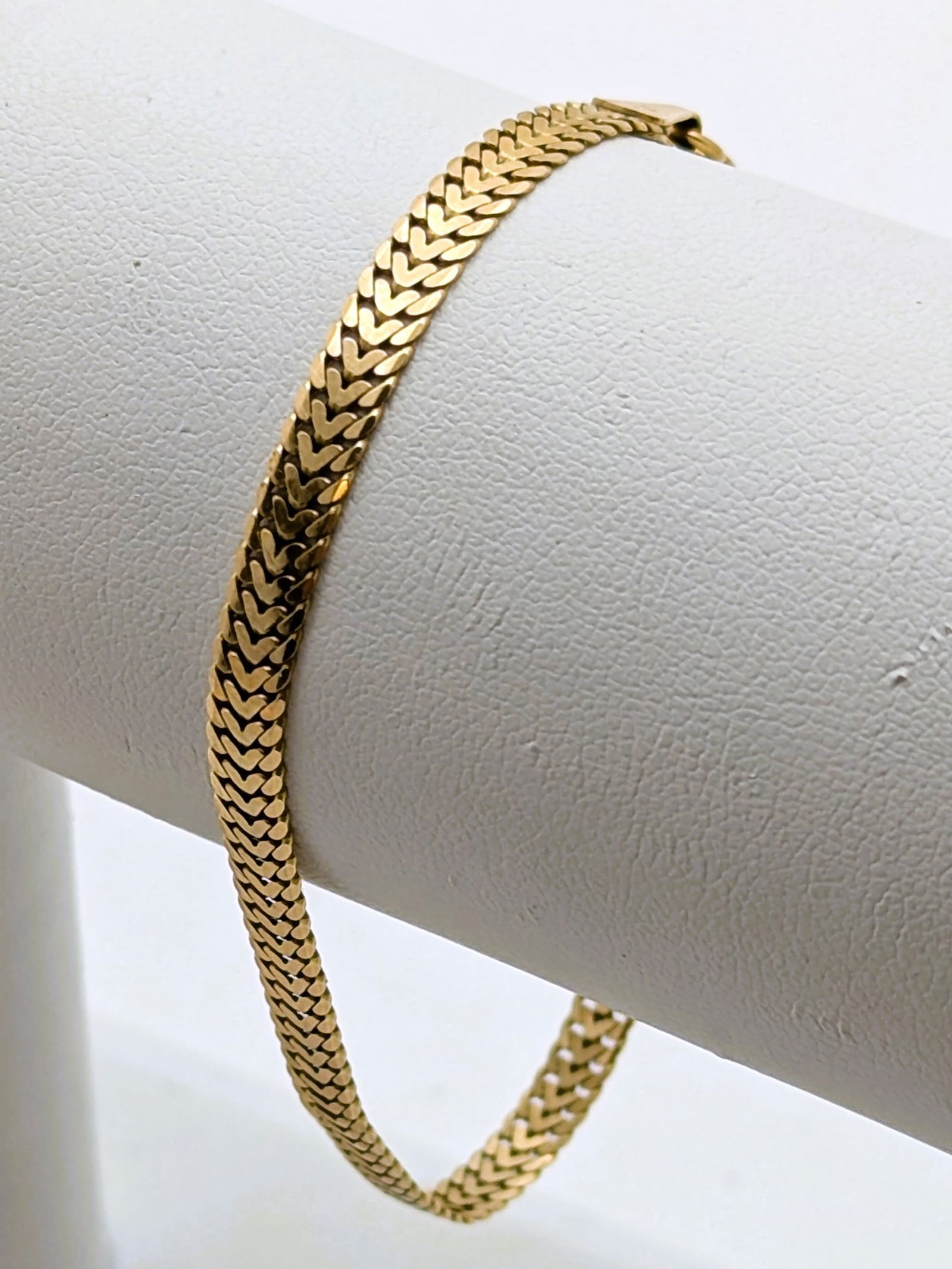 14K Gold Herringbone Chain Ladies Bracelet - Made in Italy (1 of 6)