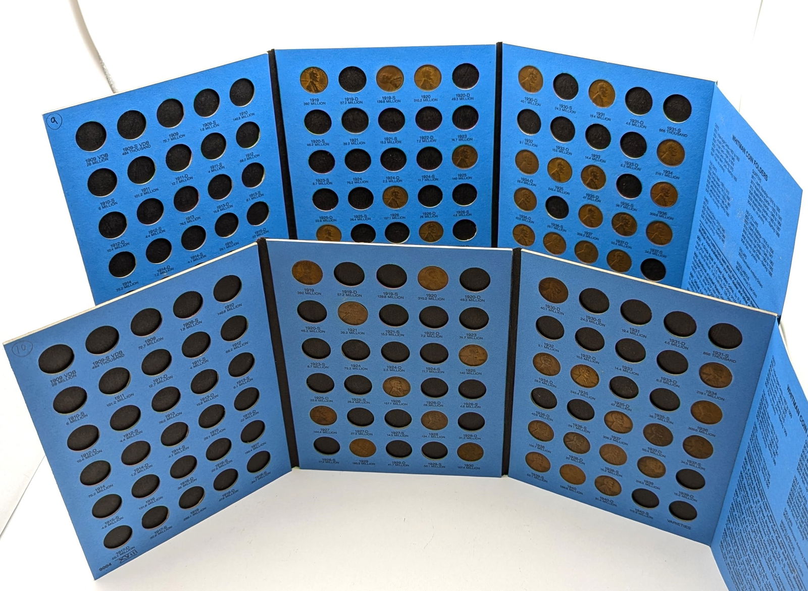 Lot of 2 Lincoln Cent Books - 1909-1940 - Partially Filled (1 of 3)