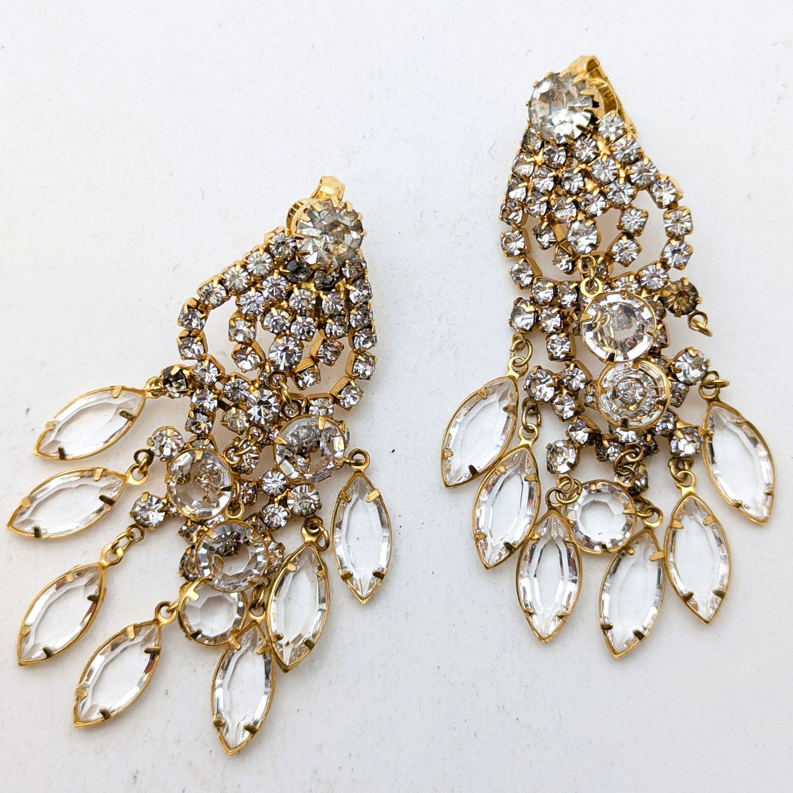 Gold tone Rhinestone Chandelier Earrings: Jewelry