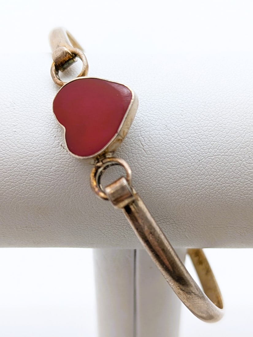 Sterling Silver Red Heart Bangle Ladies Bracelet (1 of 5)