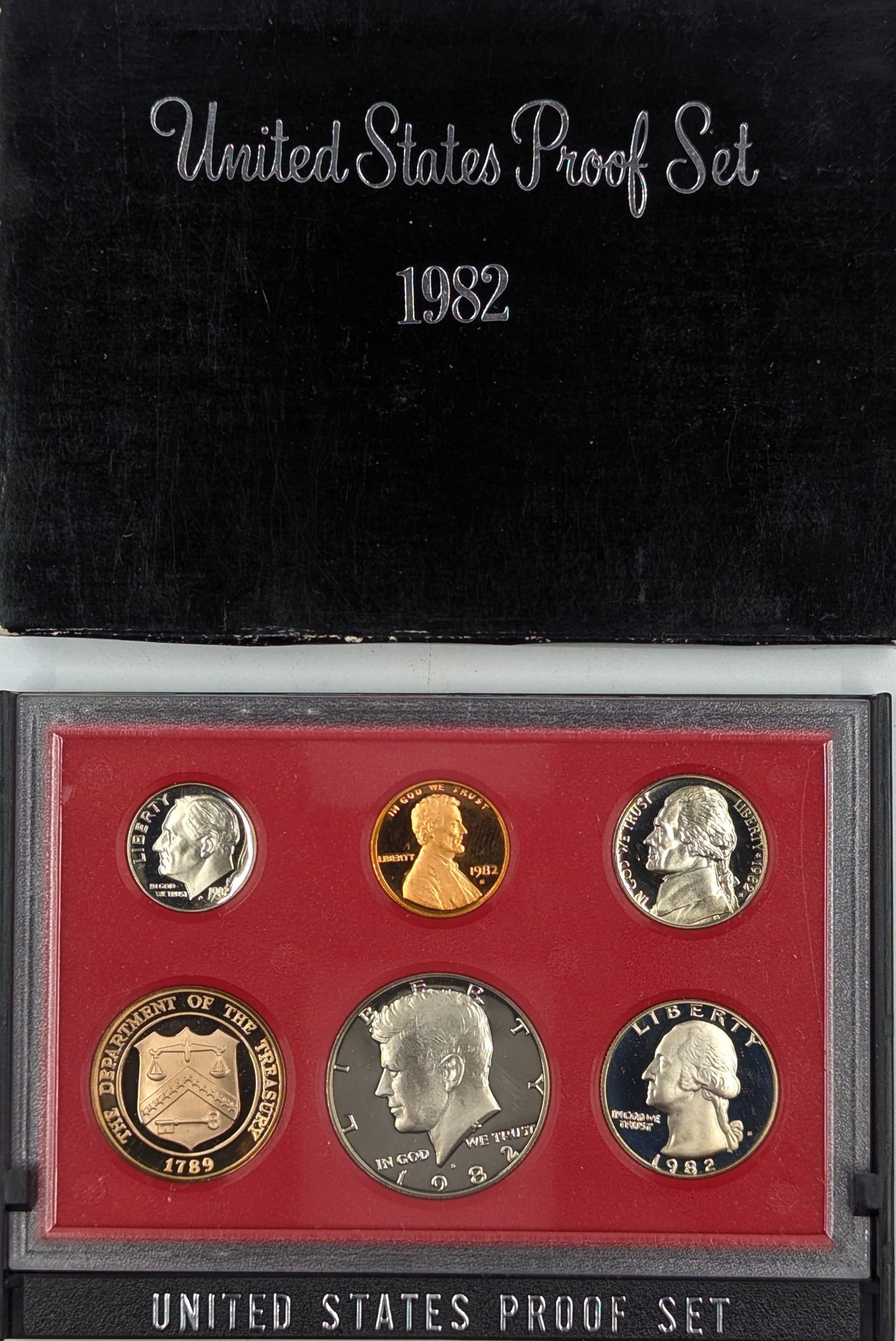 1982 US Mint Proof Set (1 of 2)
