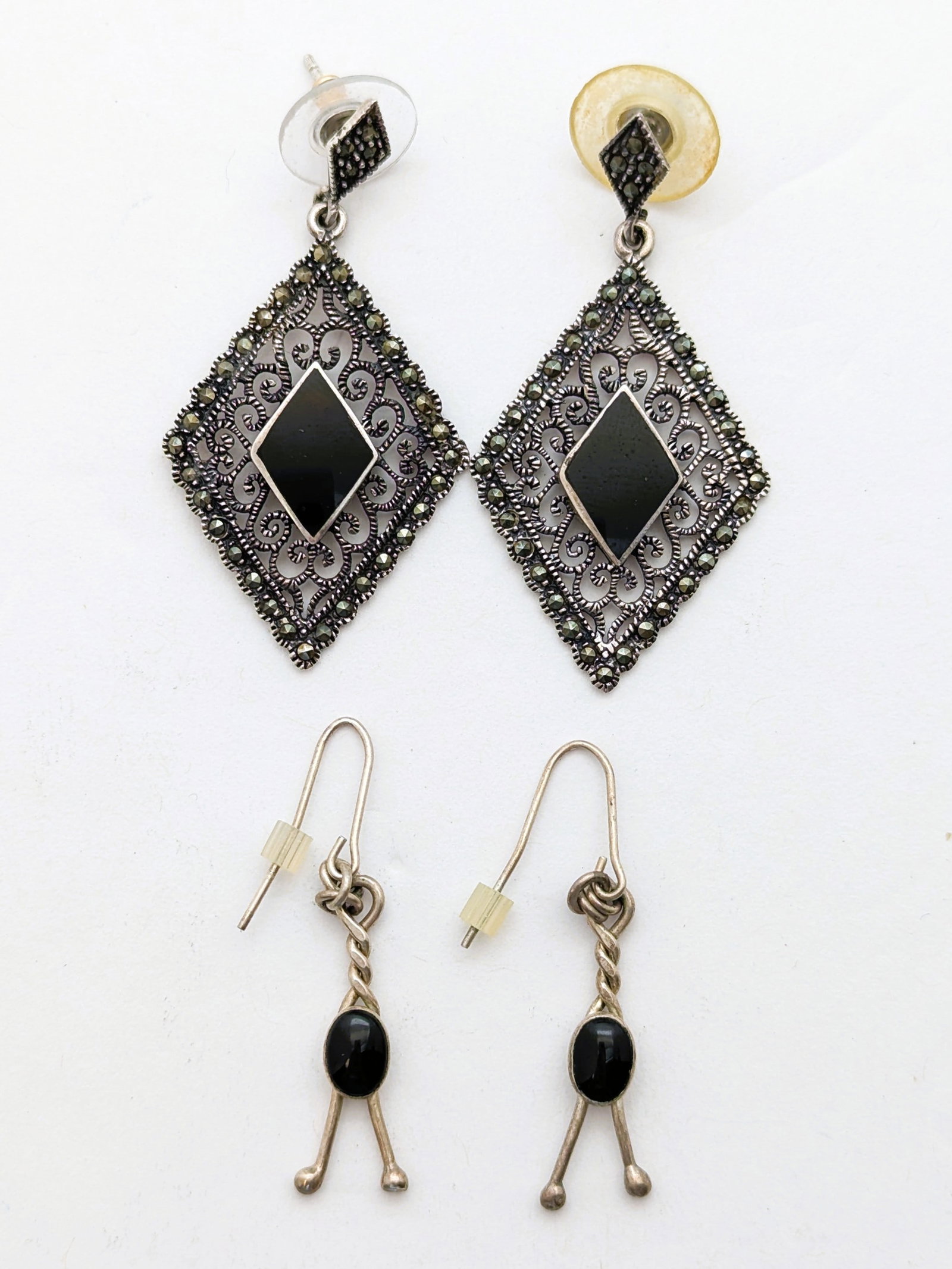 Lot of 2 Sets of Sterling Silver Ladies Dangly Earrings: Jewelry