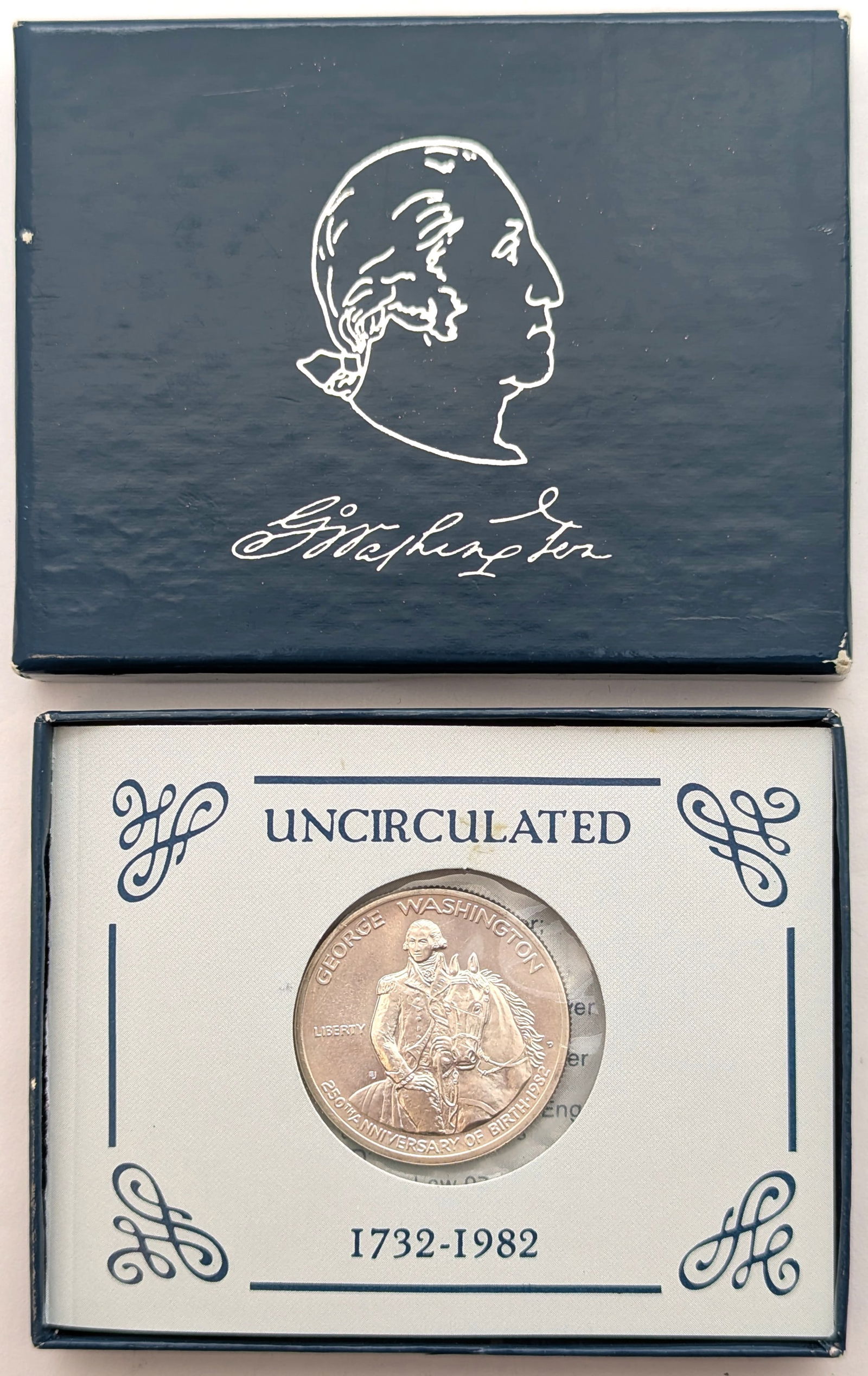 1982-D Uncirculated Silver Washington Commemorative Half Dollar - 250th Anniversary (1 of 3)
