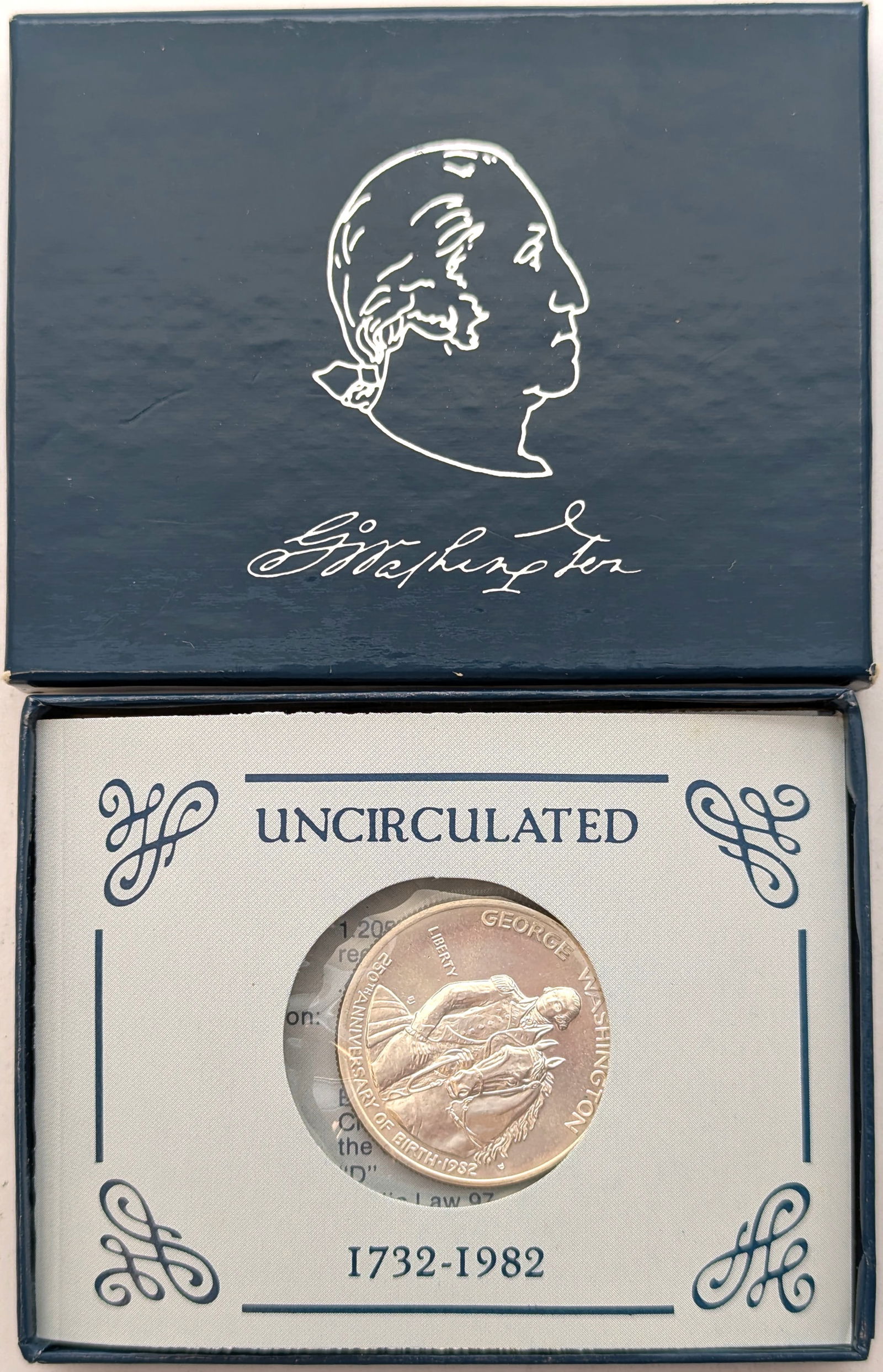 1982-D Uncirculated Silver Washington Commemorative Half Dollar - 250th Anniversary (1 of 3)