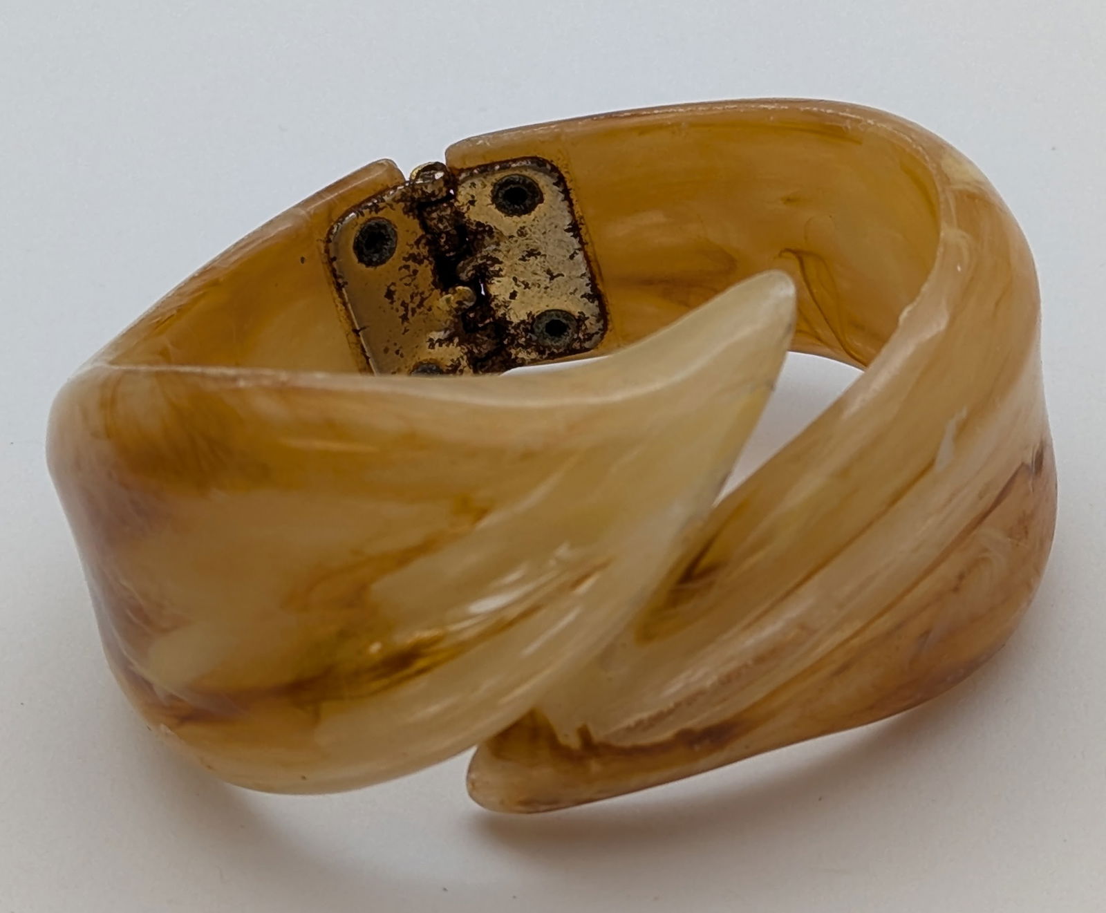 Vintage Butterscotch Bypass Bangle Bracelet - Lucite ?: Jewelry