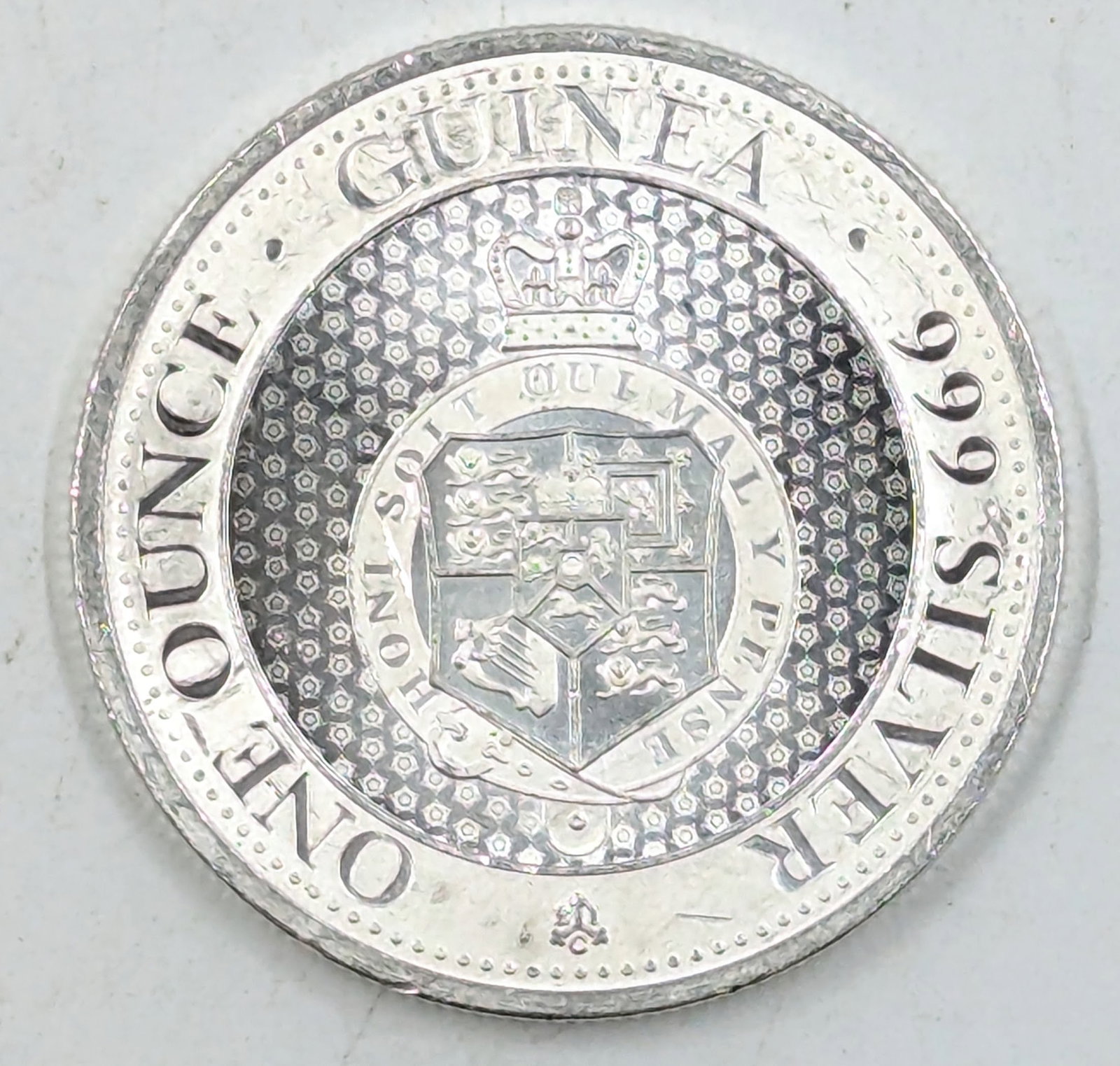 1 oz. Silver Round Guinea St Helena .999 Fine: Coin