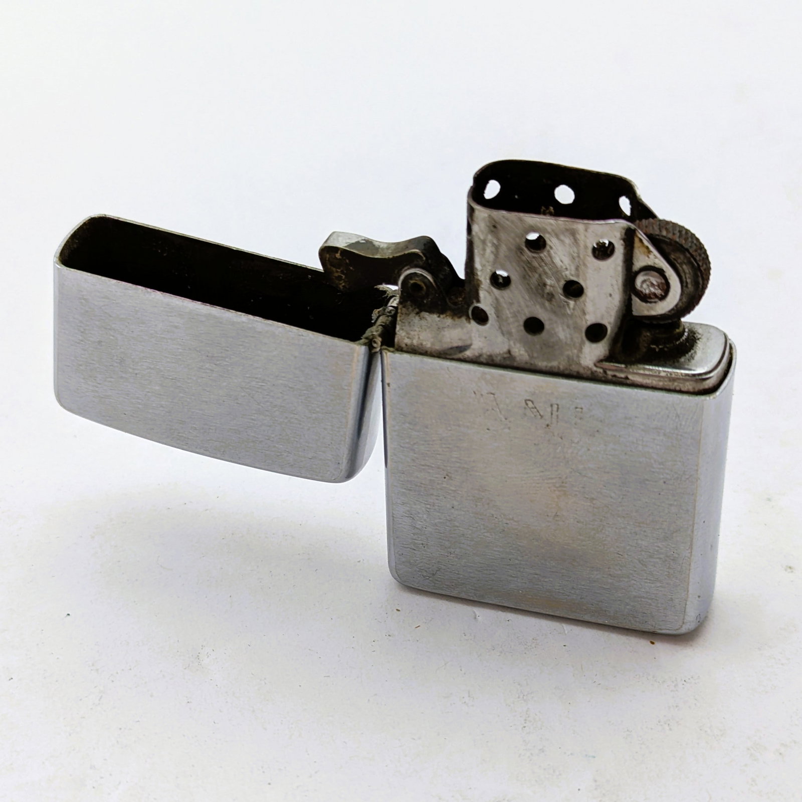 Original Vintage Zippo with Initials - Good shape: _