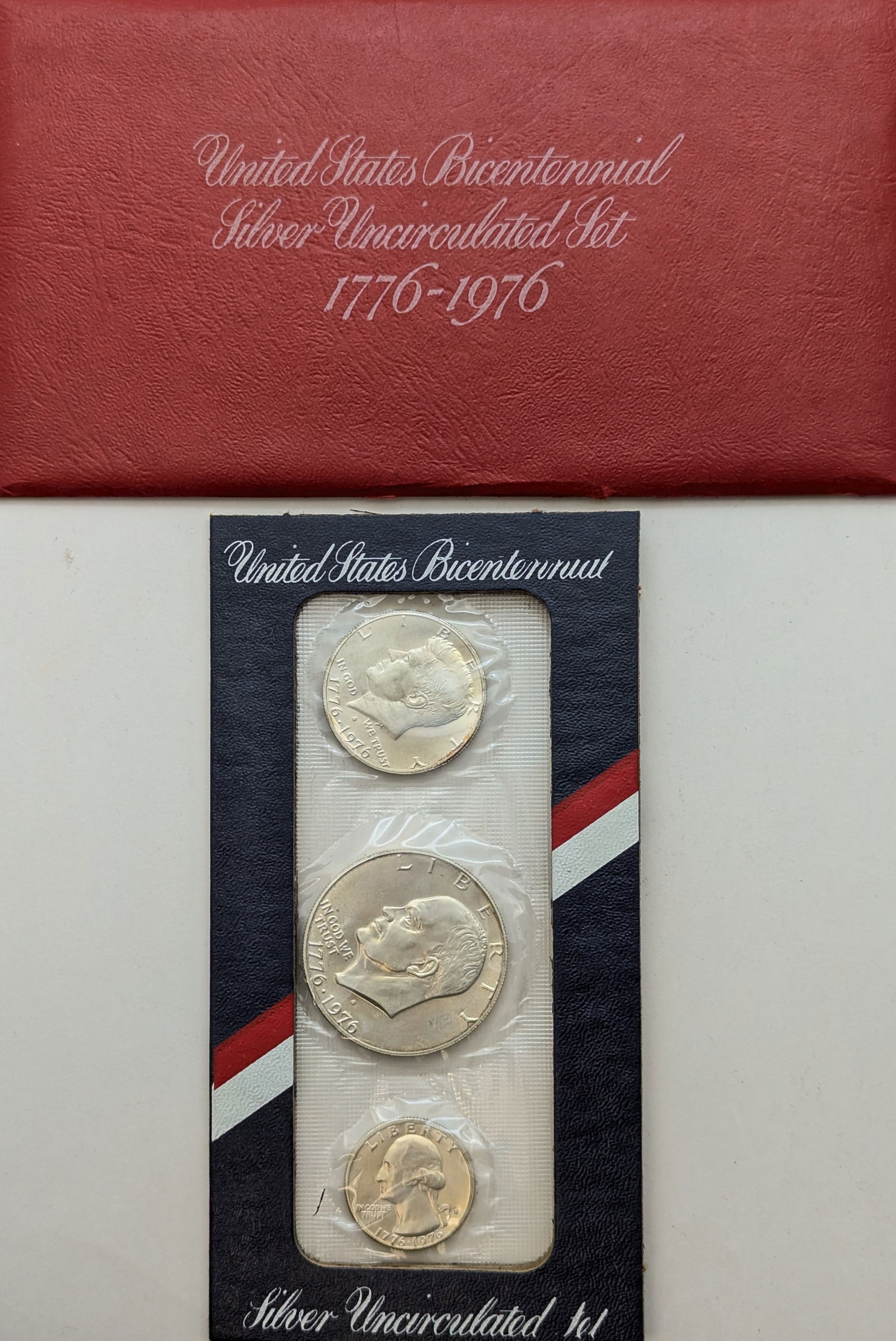 US 1976 Bicentennial Silver Uncirculated 3-Coin Set (1 of 2)
