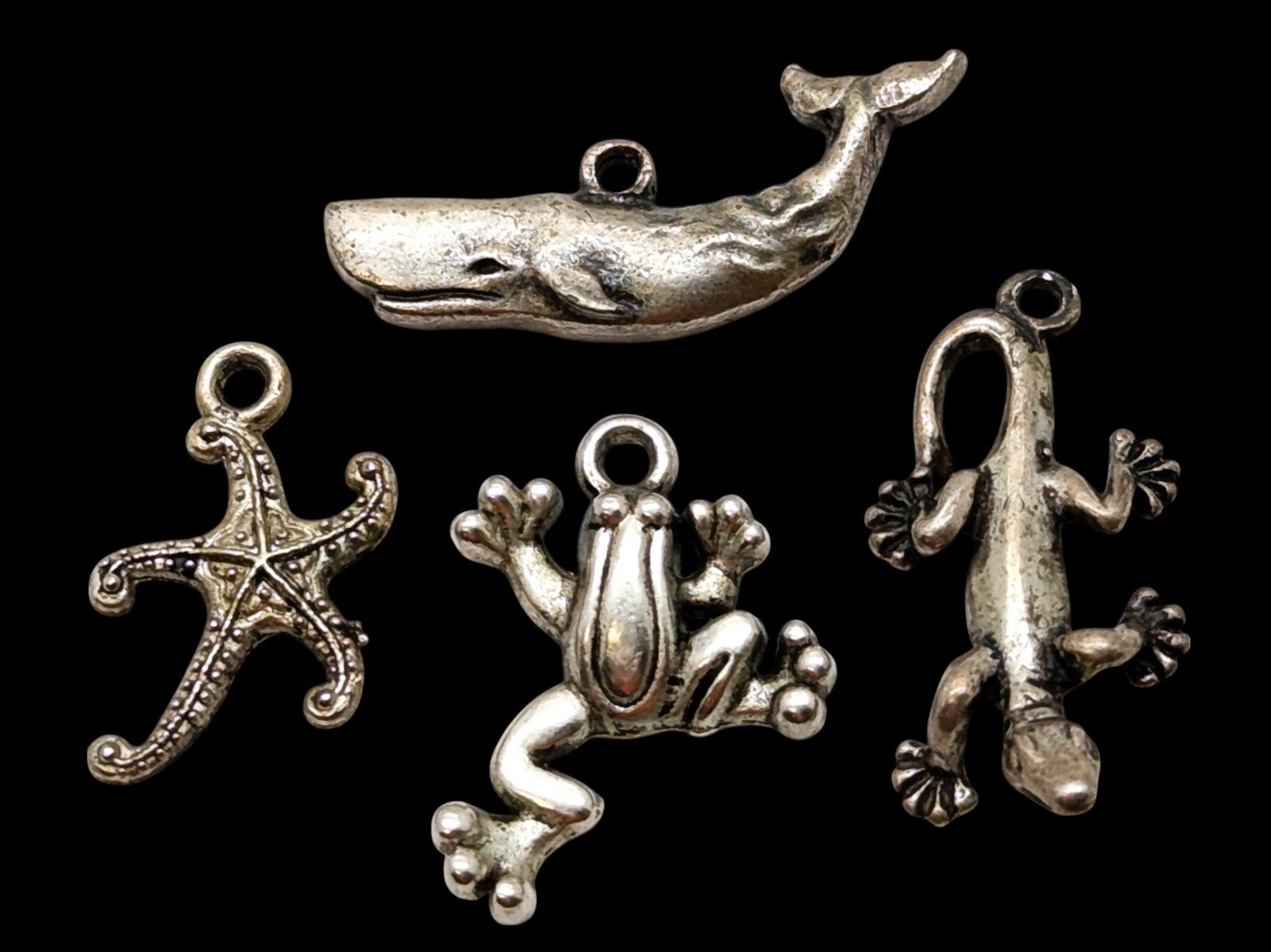 Lot of 4 Animal Pendants - Whale, Frog, Lizard, Starfish: Jewelry