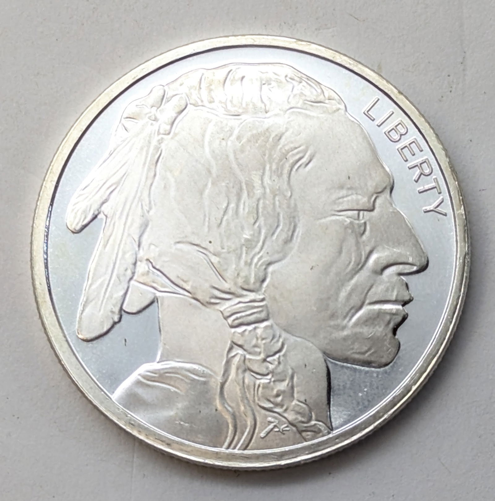 1 Ounce Fine .999 Silver Round- Buffalo (1 of 2)