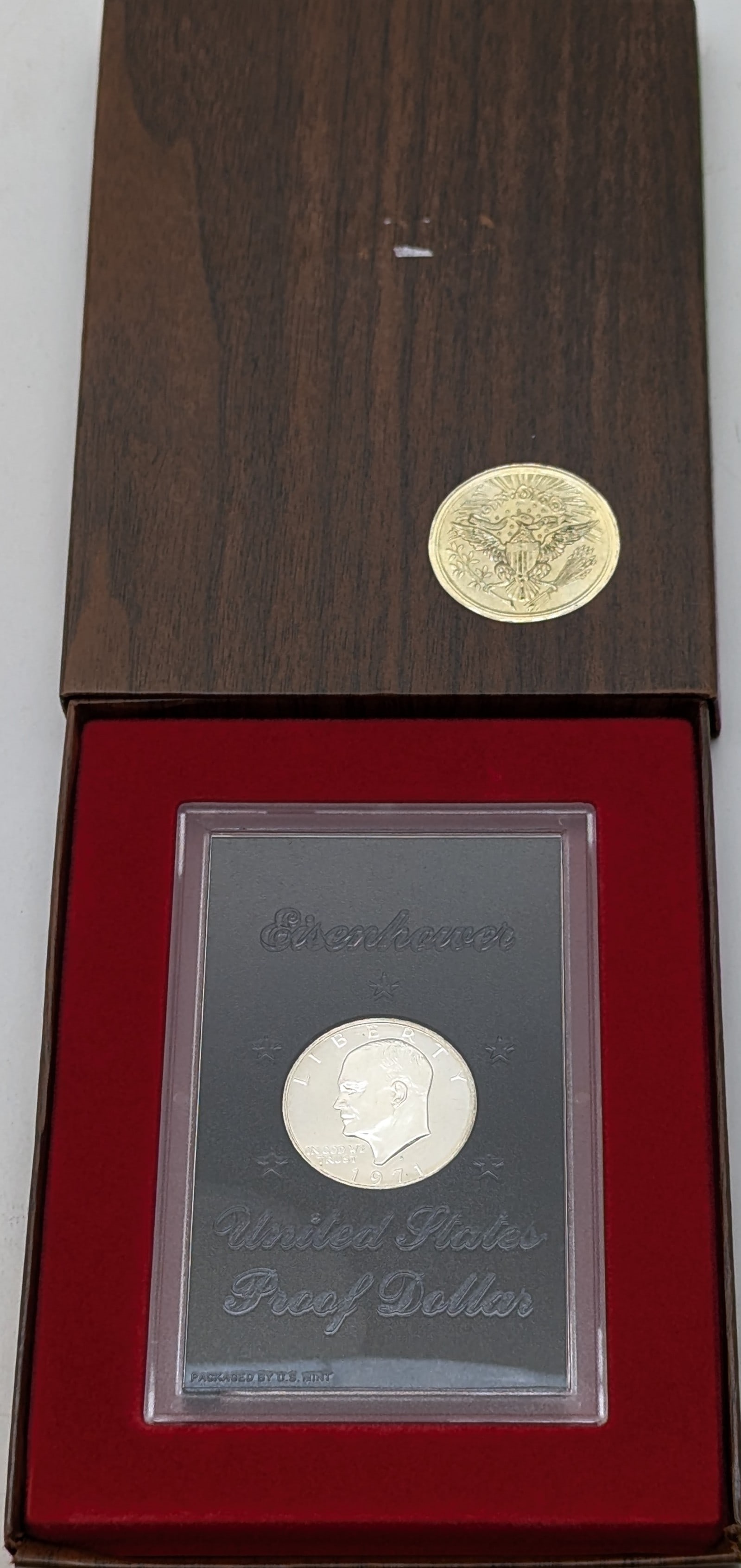 1971-S Eisenhower " Ike" Proof Silver Dollar (1 of 3)
