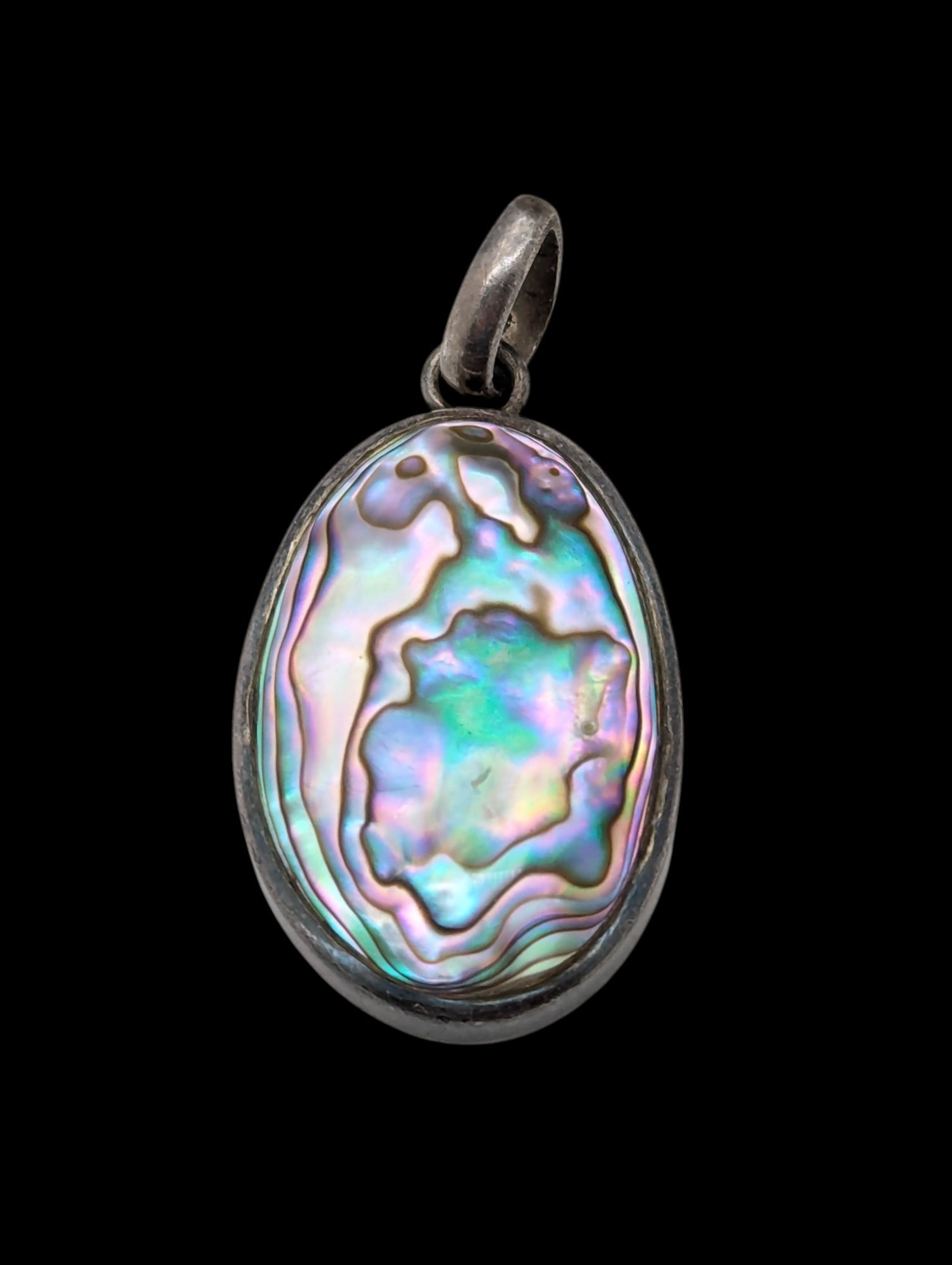 Abalone in Sterling Silver Setting Pendant: Size: 2in x 1in