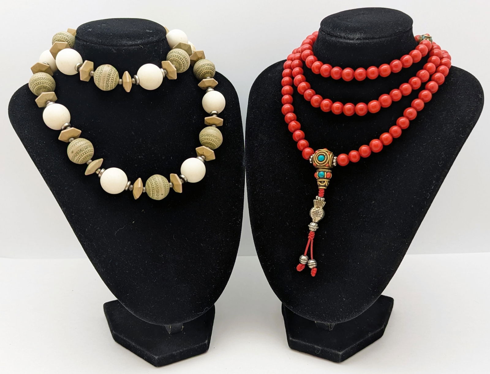 Lot of 2 Beaded Statement Women's Necklaces (1 of 9)