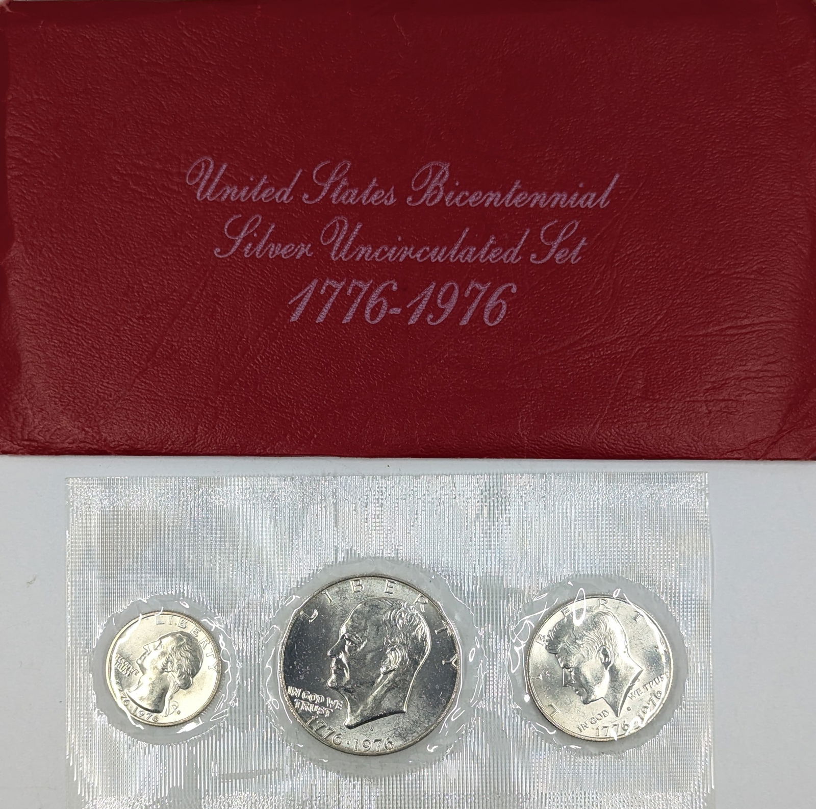 1976 US Mint Bicentennial Silver Uncirculated 3-Coin Set (1 of 2)