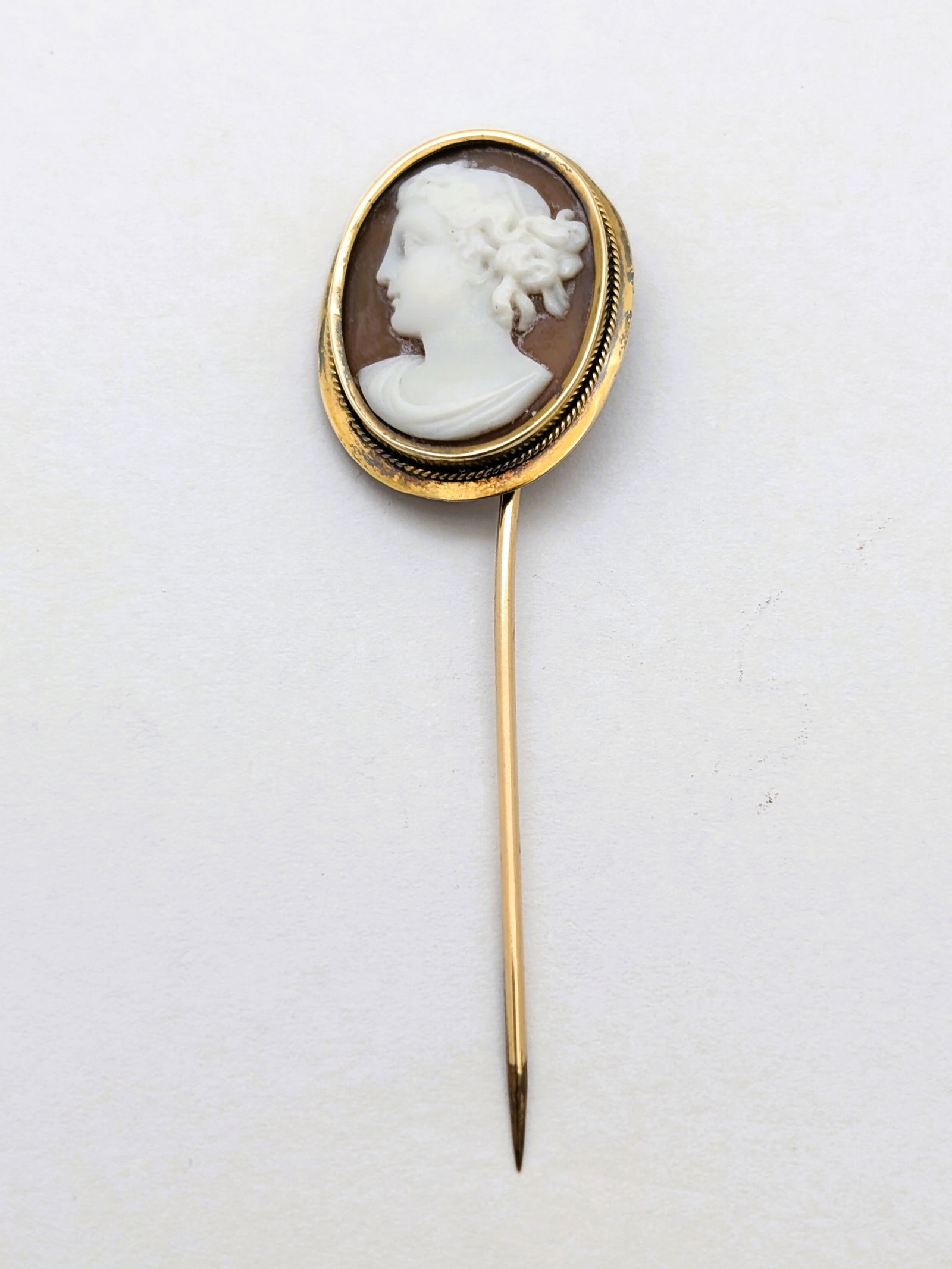 Vintage Cameo Gold Filled Lapel or Hat Pin (1 of 5)