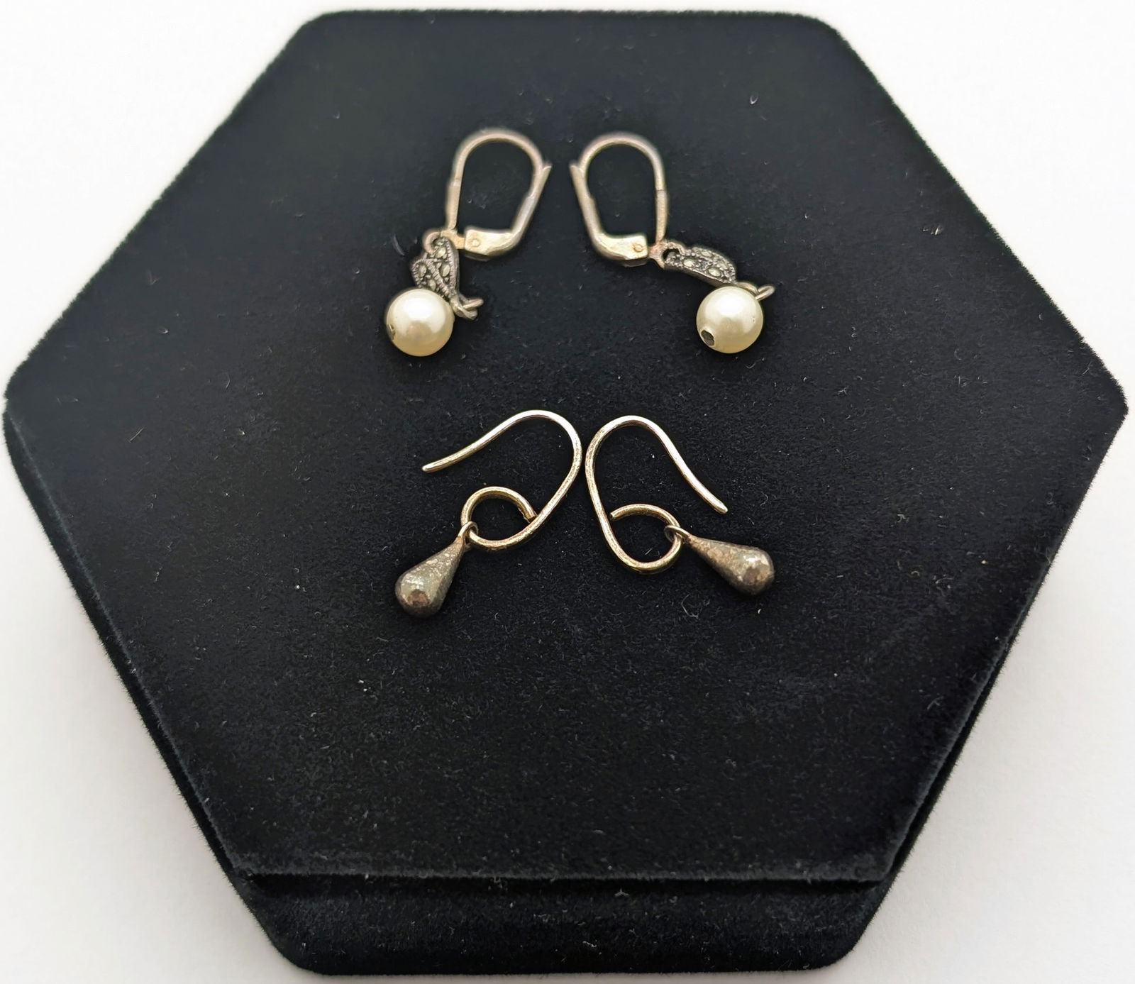 Lot of 2 Sterling Silver Ladies Earrings (1 of 7)