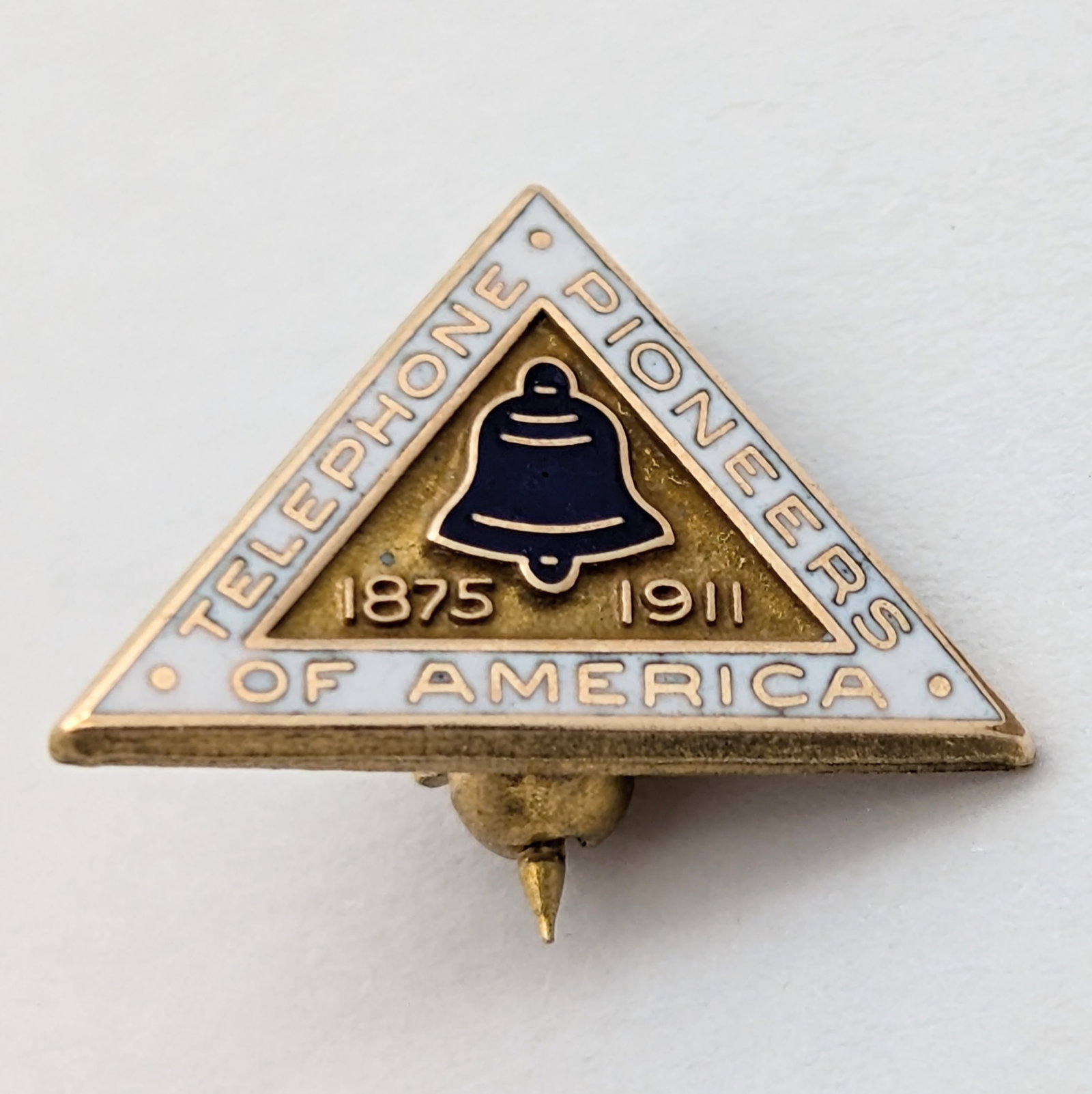 Gold filled 1911 Telephone Pioneers of America Pin: Size: 0.25in x 0.25in