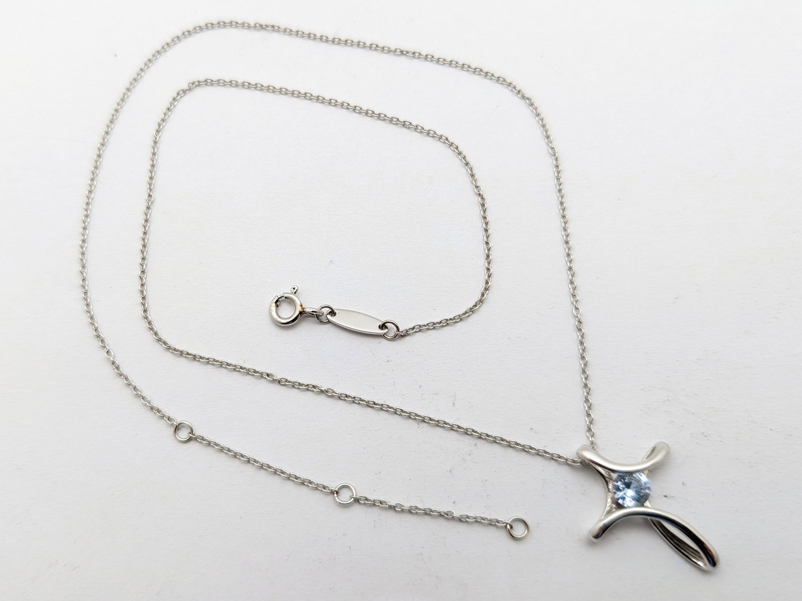 Sterling Silver Blue Rhinestone Cross Ladies Necklace: Length: 16-17in