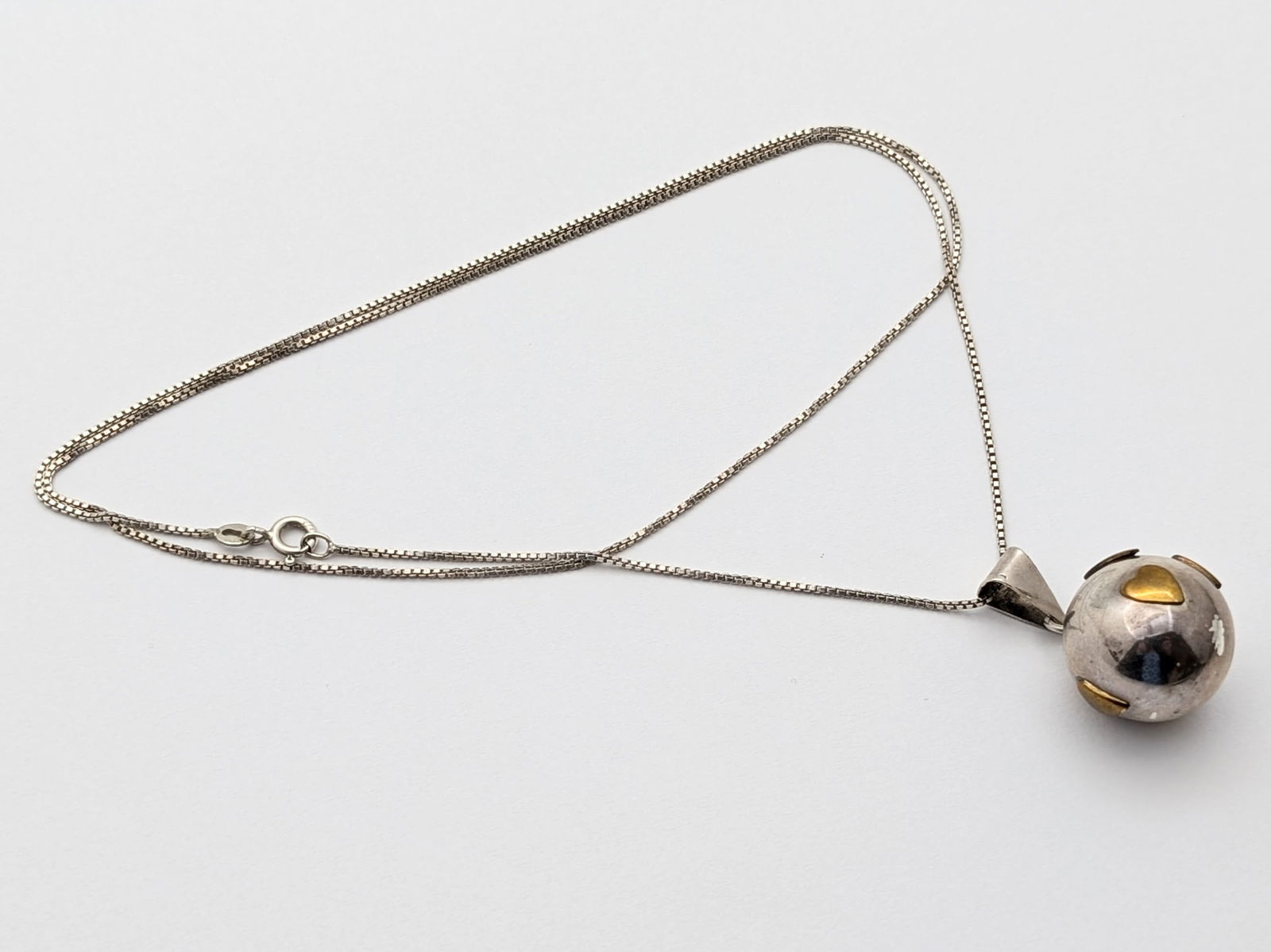 Sterling Silver Heart Orb Ladies Necklace - 0.49oz: Length: 20in