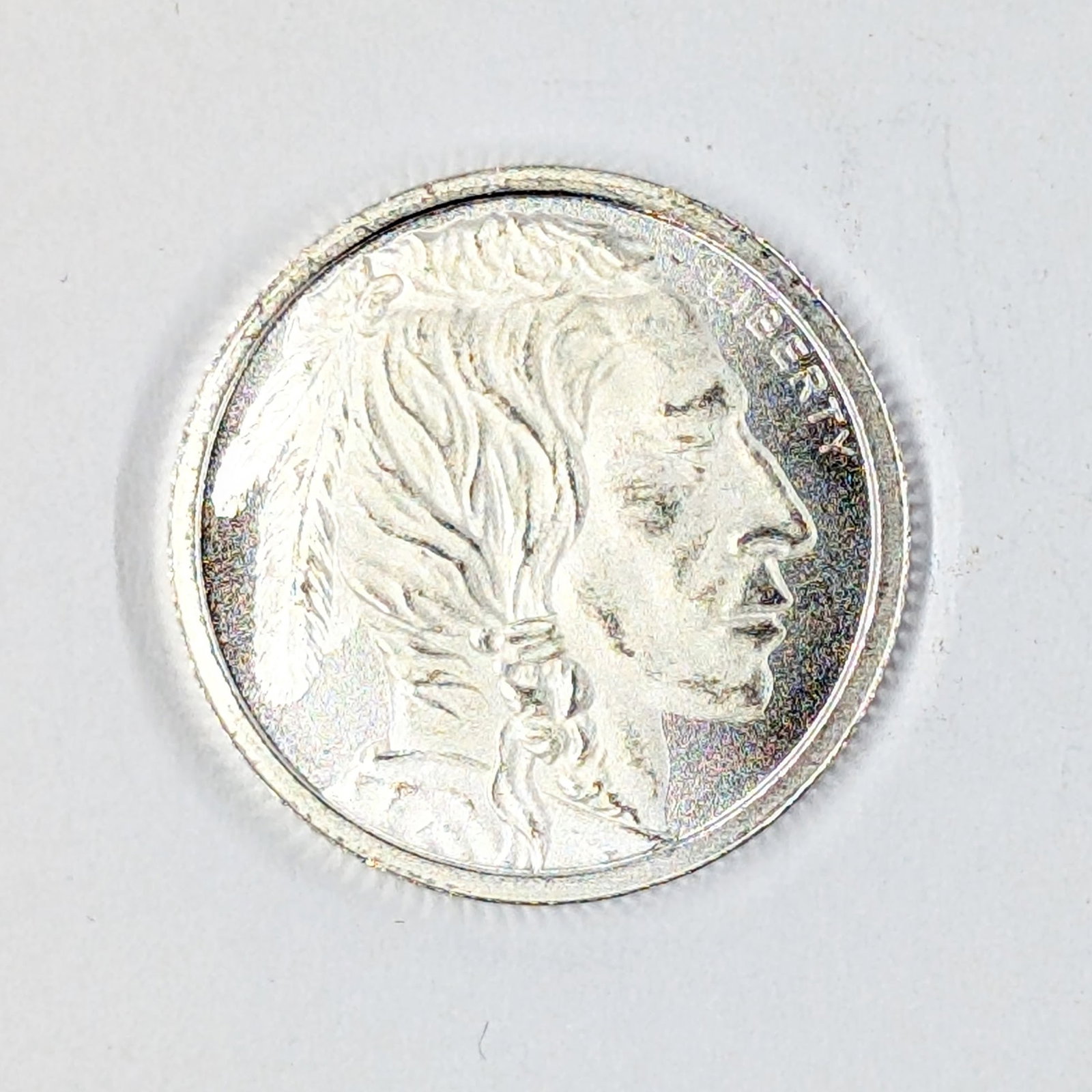 1/10 oz Fine .999 Silver Round- Buffalo: _