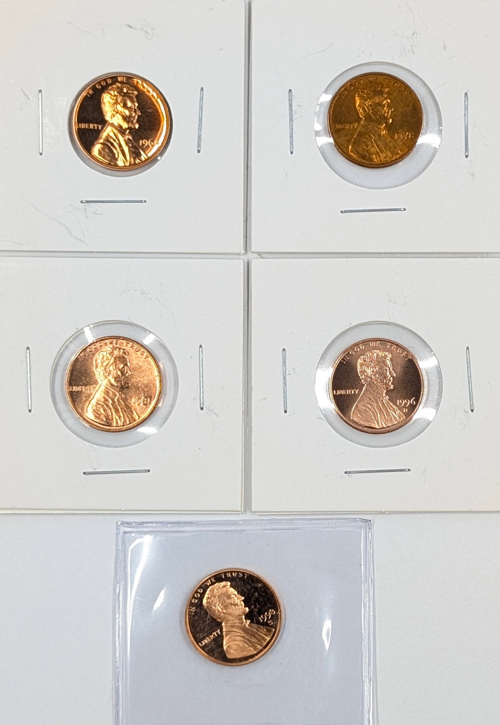 Lot of 5 Uncirculated Lincoln Cents - 1964-1996: Coin