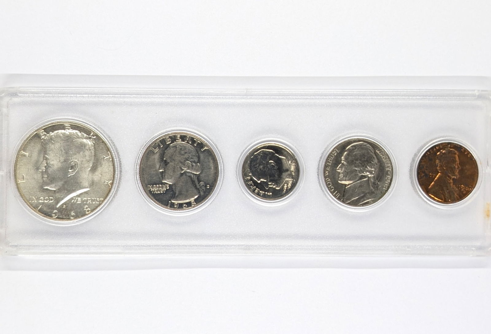 1968 US Mint Coin Set w/ Silver Half: 40% Silver
