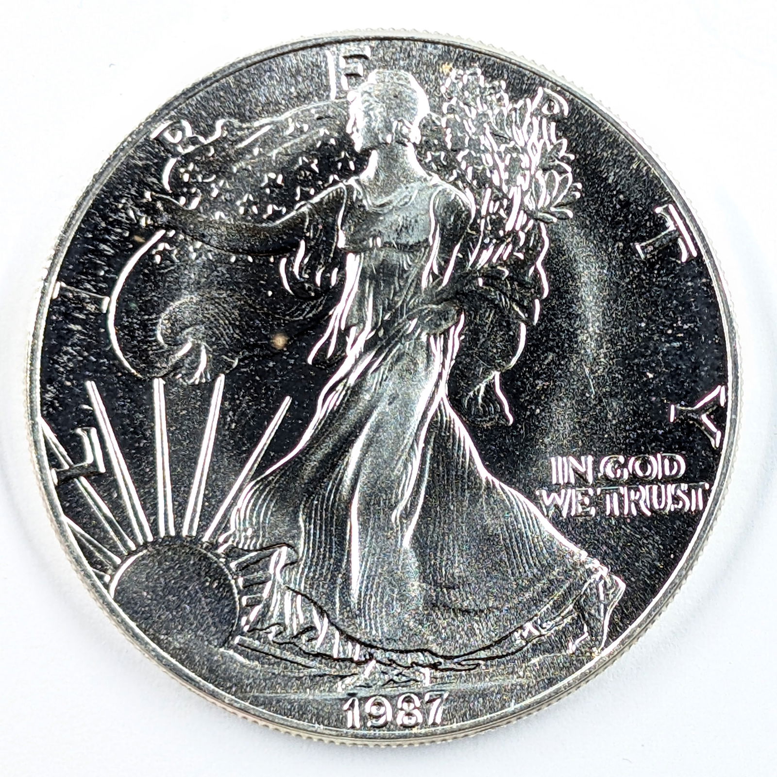 1987 American Silver Eagle Dollar (1 of 2)