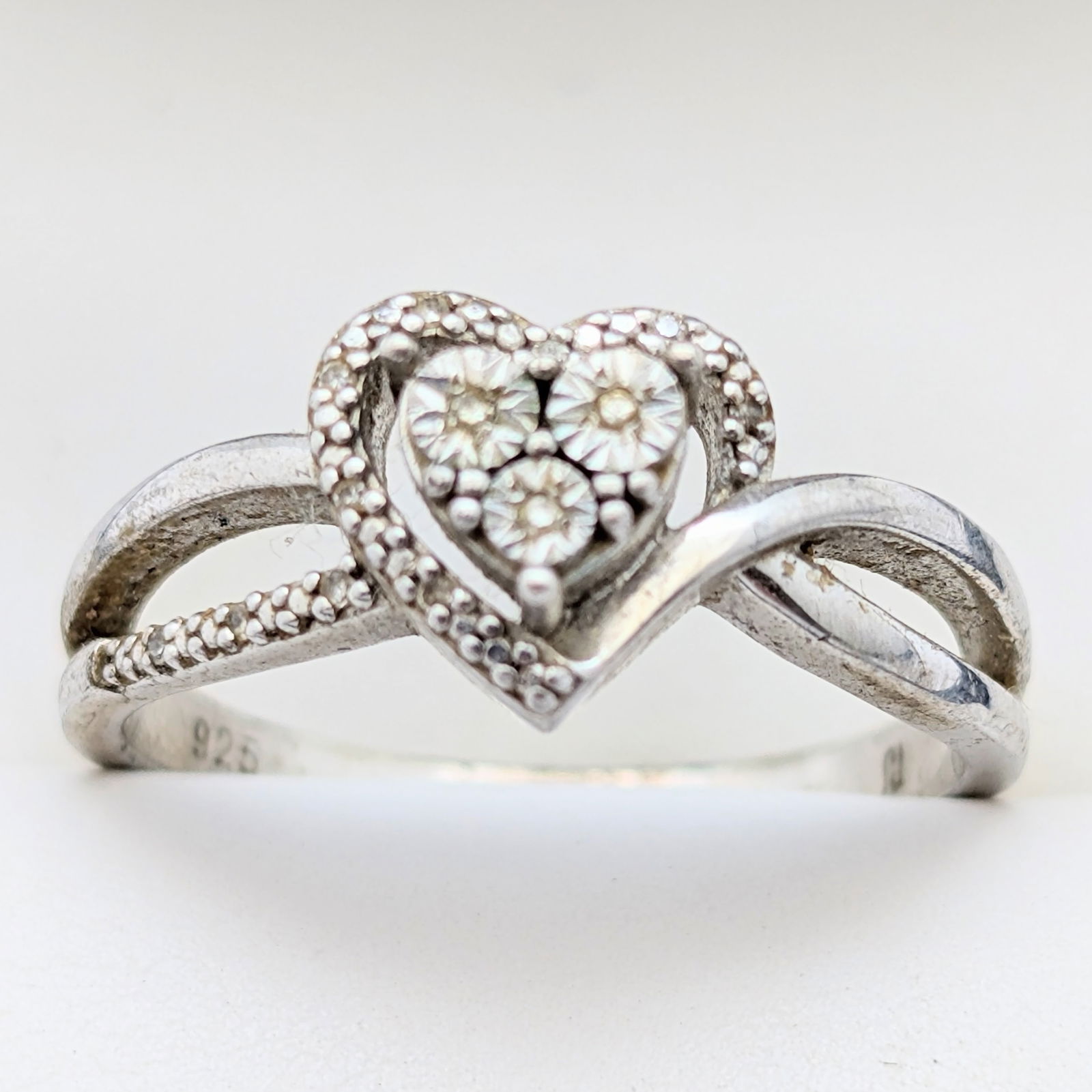 Sterling Silver White Gem Heart Ladies Ring (1 of 7)
