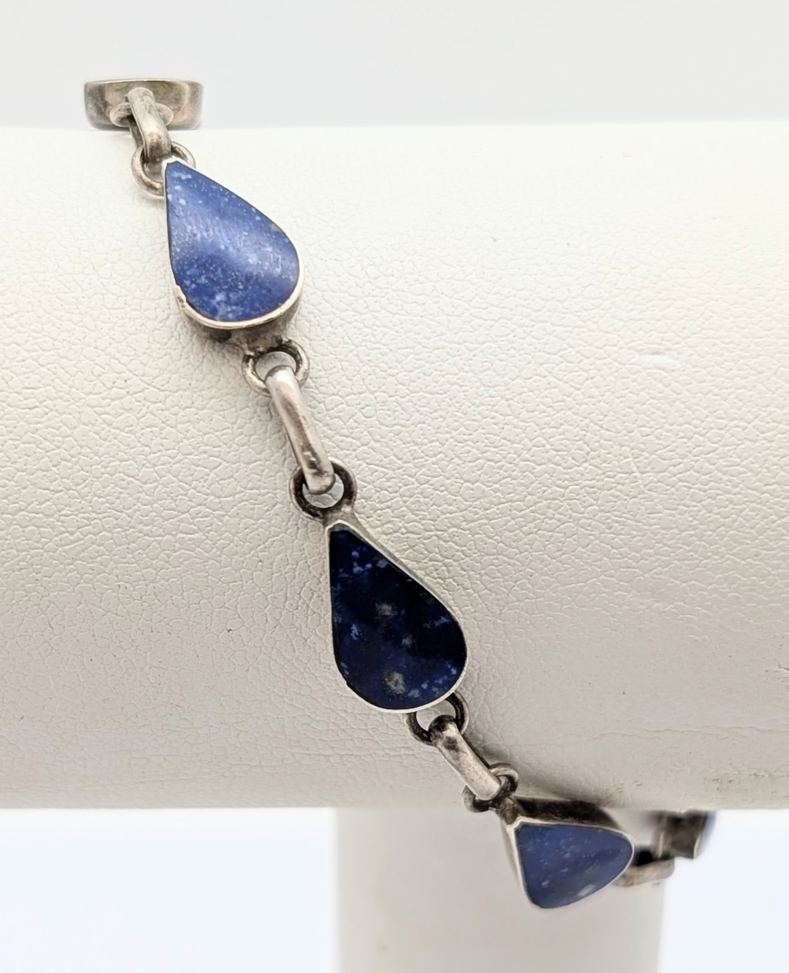 Sterling Silver Blue Teardrop Ladies Bracelet: Length: 6.5in
