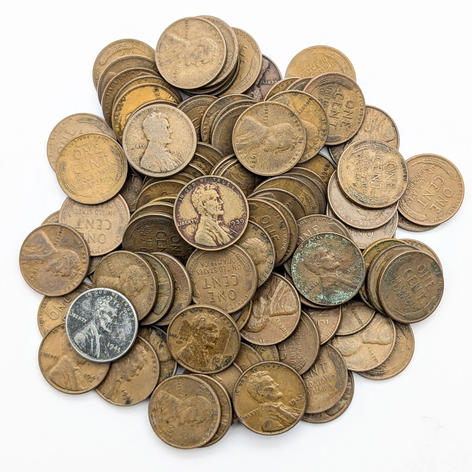 Large Lot( approx 100) of Wheat Cents- 1940s (1 of 3)
