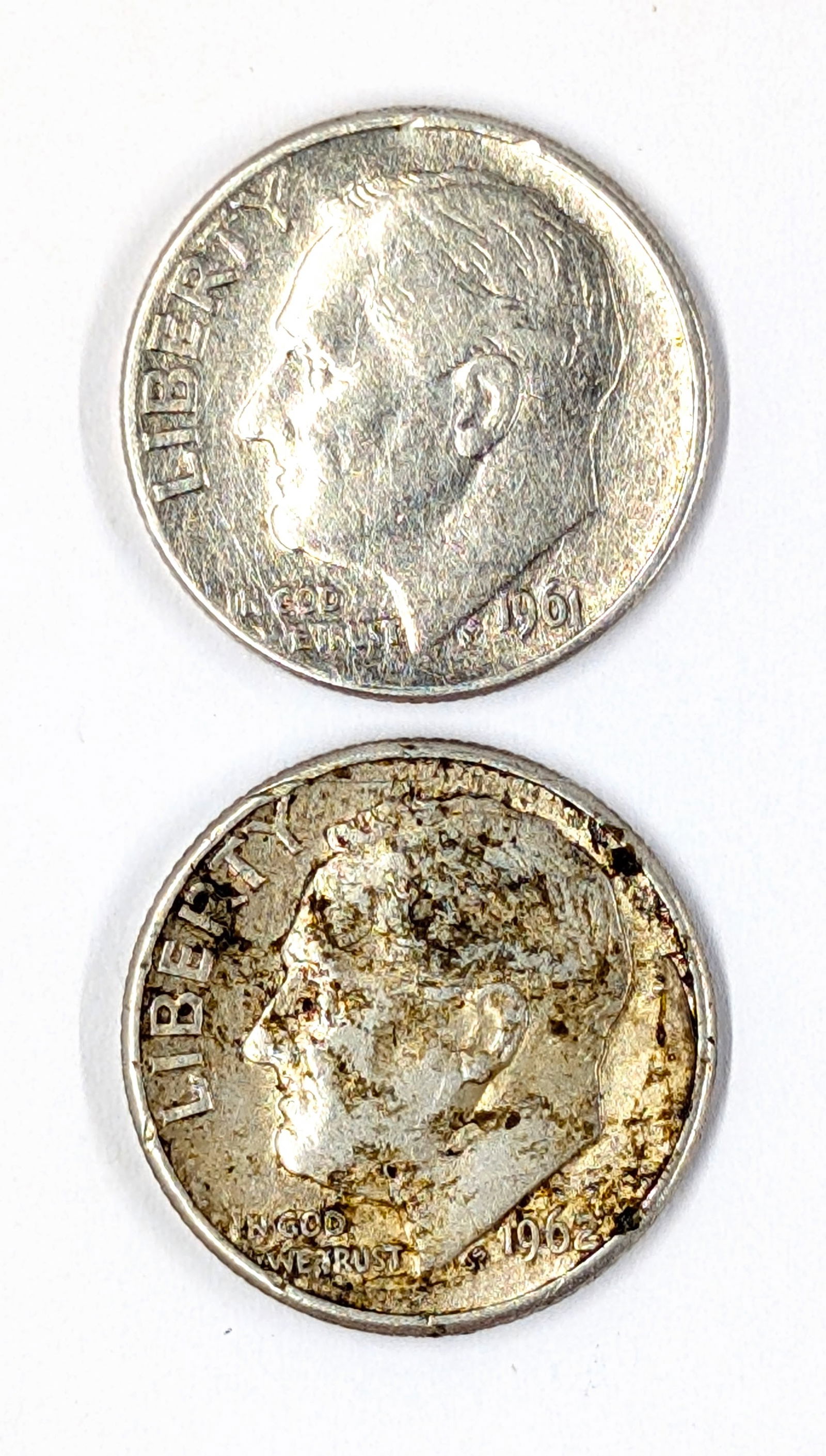 Lot of 2 Silver Roosevelt Dimes- 1961-D, 1962-D (1 of 2)