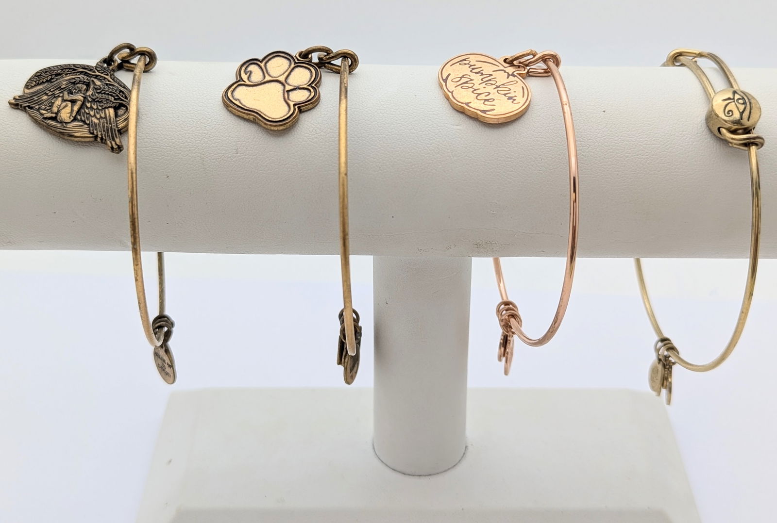 Lot of 4 Alex & Ani Ladies Bangle Bracelets (1 of 6)