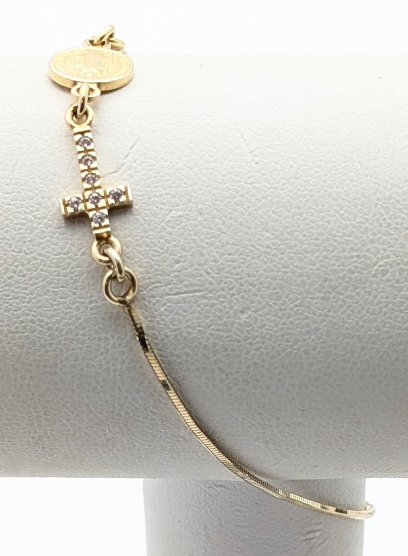 Italian Sterling Silver Cross Ladies Bolo Bracelet (1 of 5)