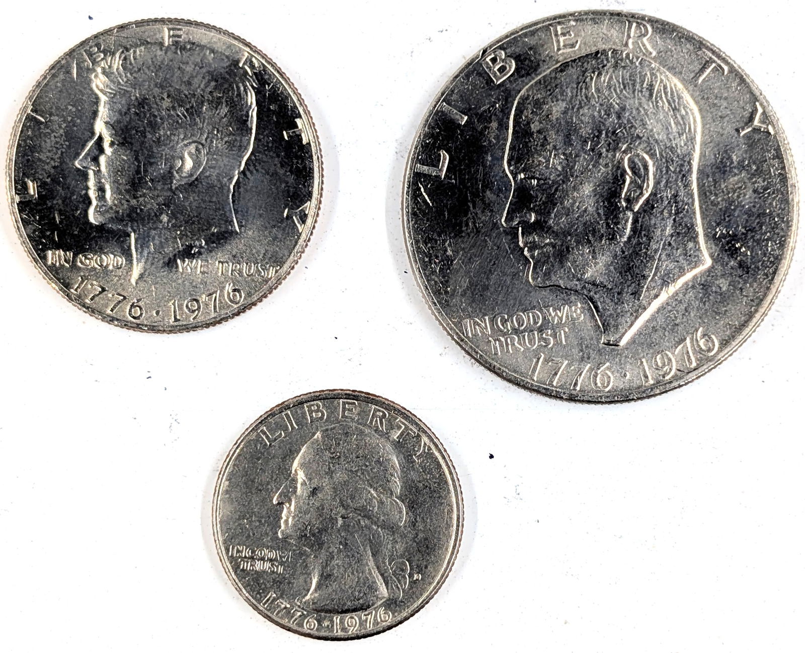 Lot of 3 Bicentennial 1976 Coins - Ike Dollar, JFK Half, Washington Quarter (1 of 2)