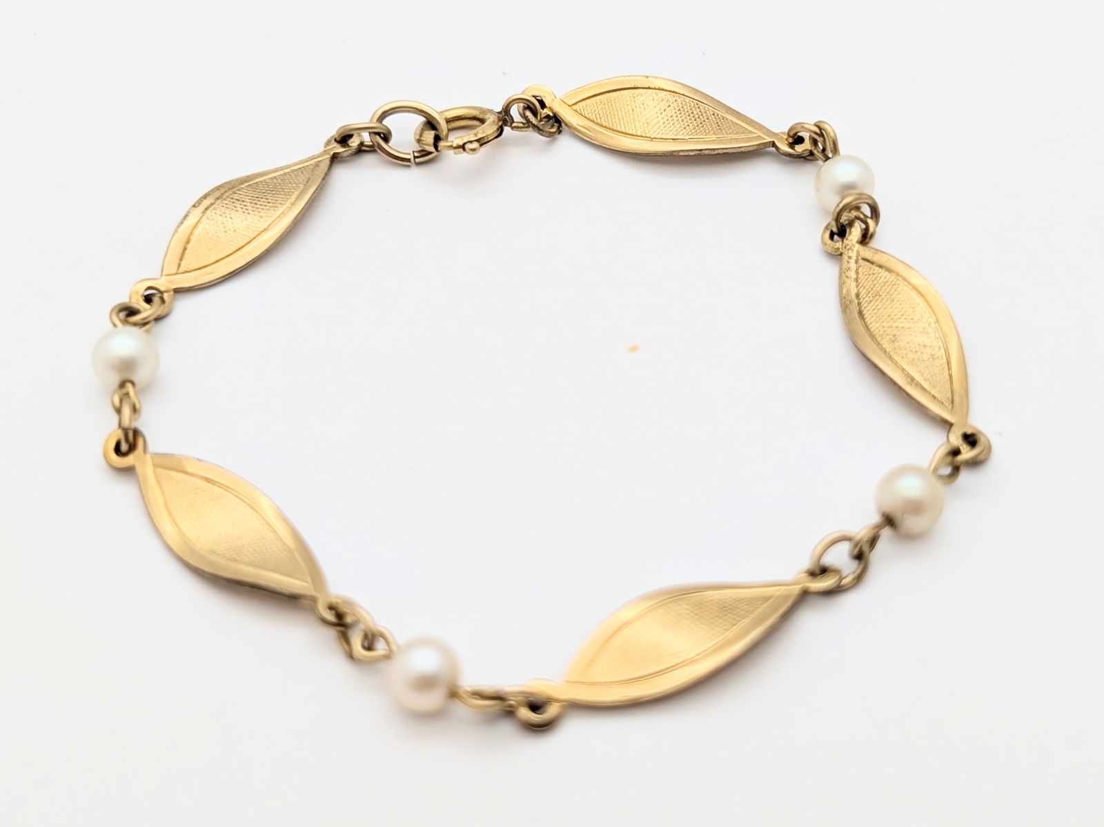 12K Gold filled Pearl Link Ladies Bracelet - 2