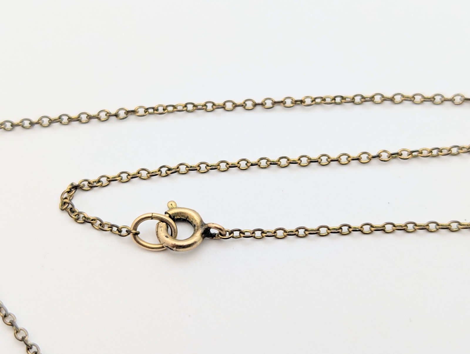 Sterling Silver Mother of Pearl Heart Locket Ladies Necklace - 5.22g - 5