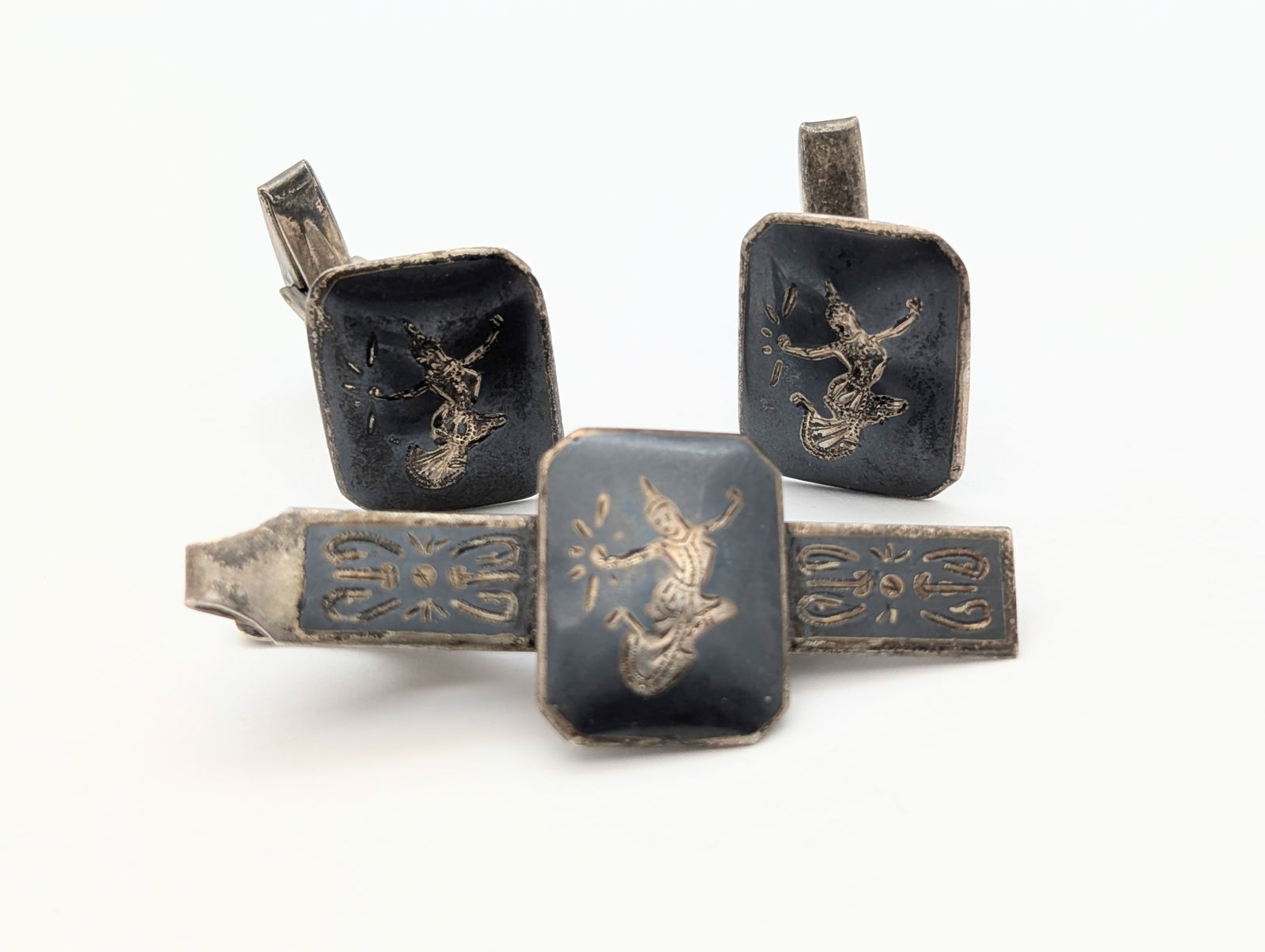 Vintage Siam Sterling Silver Thai Dancer Men's Tie Clip & Cuff links Set - 16.7g (1 of 8)