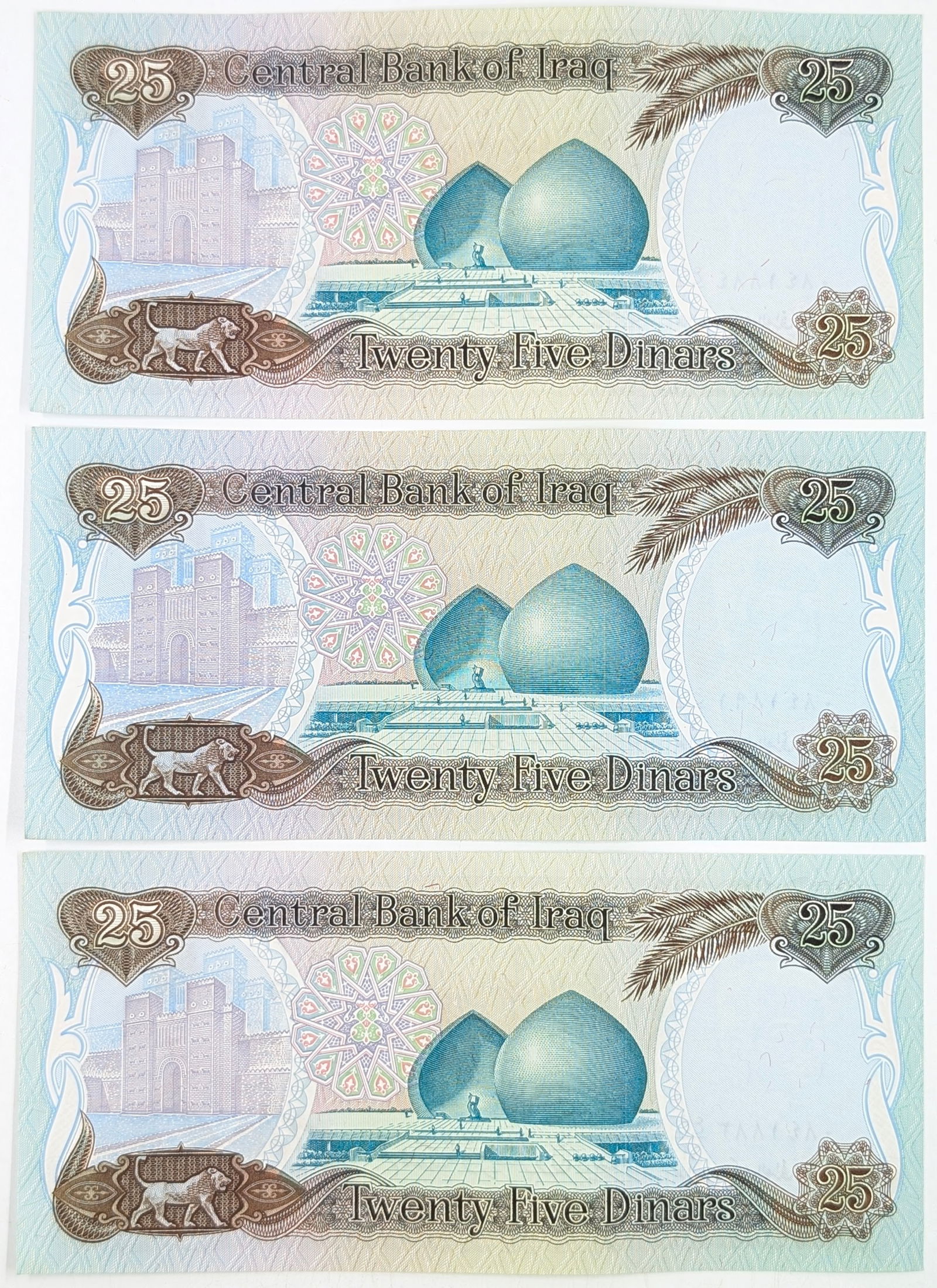 Lot of 3- 25 Iraqi Dinar Banknotes - 2
