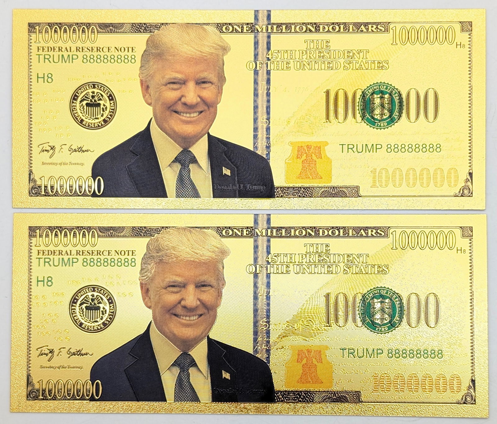 Lot of 2 Trump Gold foil $1,000,000 design (1 of 2)