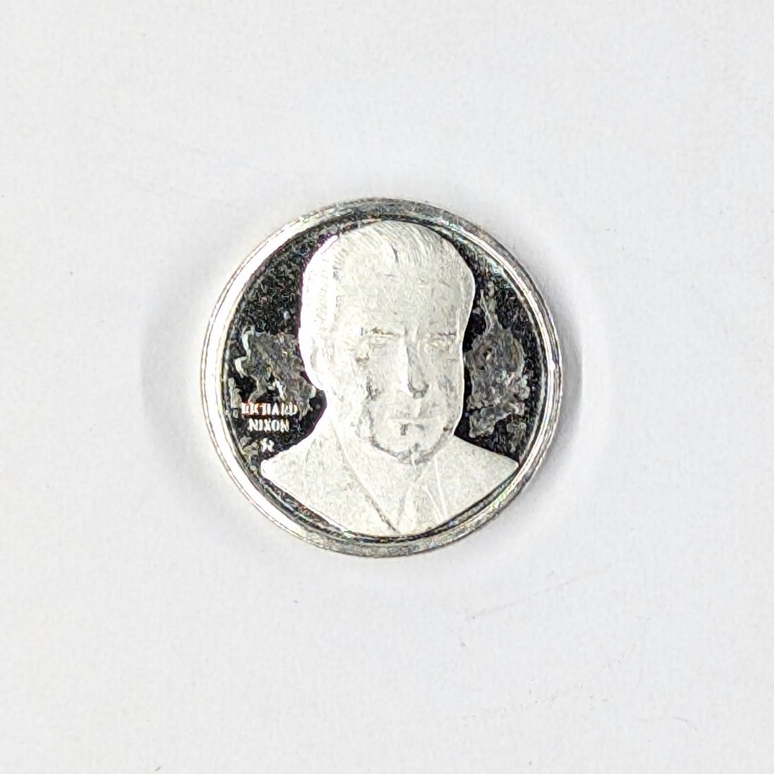 1.75g Sterling Silver Mini-round - Richard Nixon: Silver 