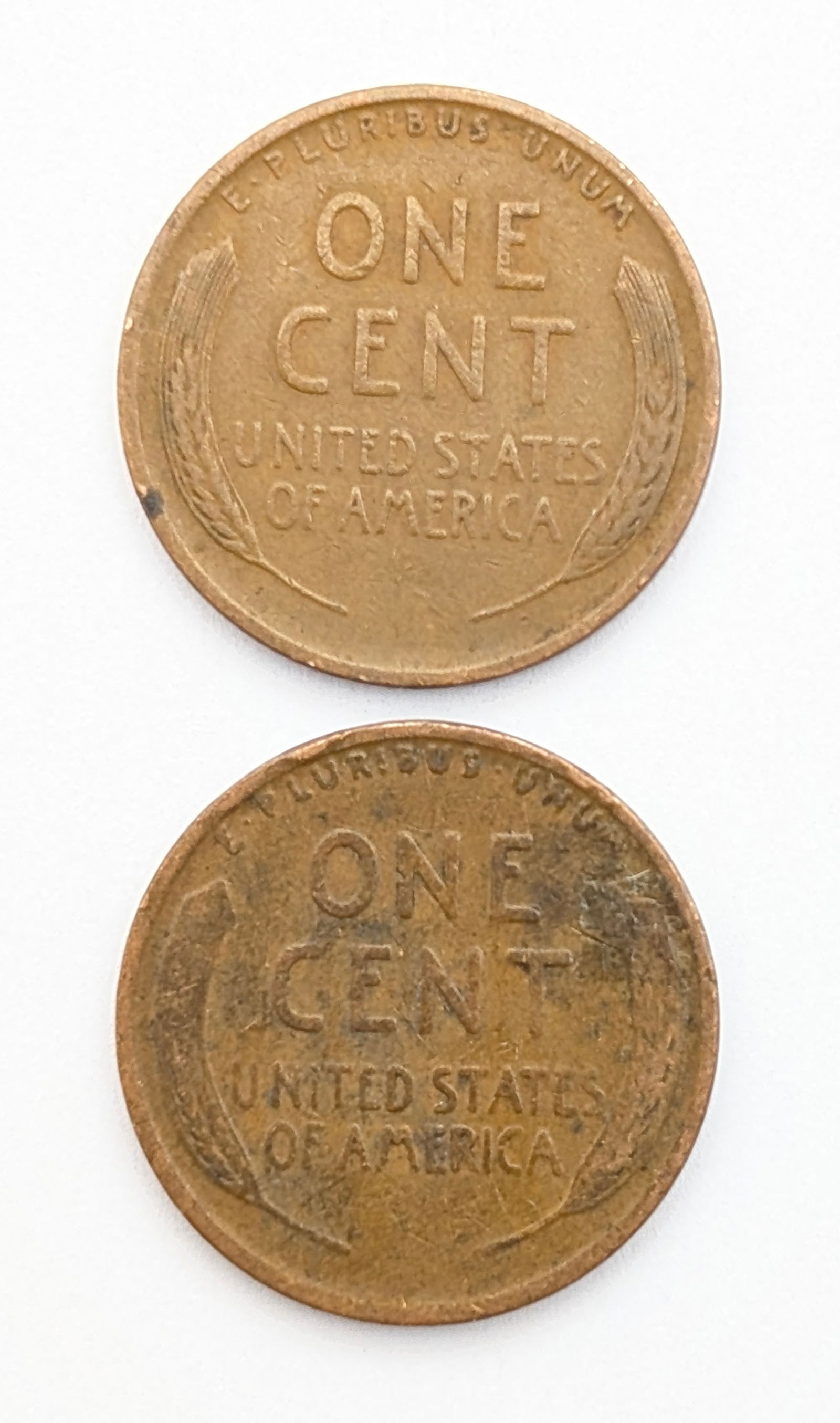 Lot of 2 Wheat Cents - 1926, 1927 - 2