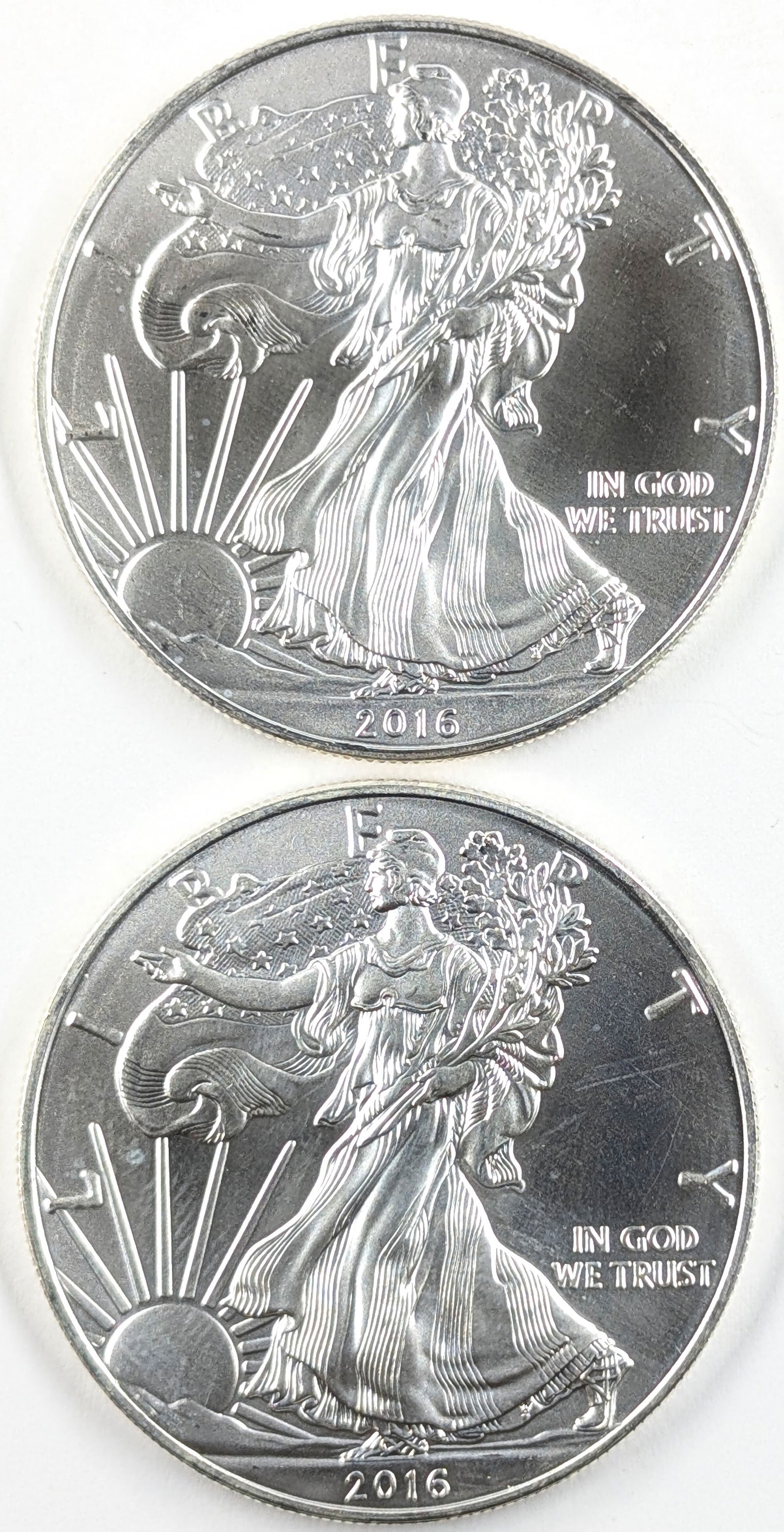 Lot of 2 2016 American Silver Eagle Dollar (1 of 2)