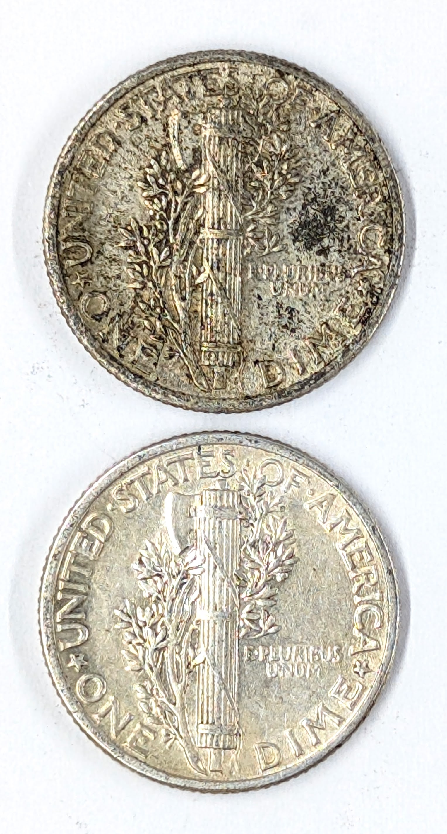 Lot of 2 Silver Mercury Dimes - 1936, 1939 - 2