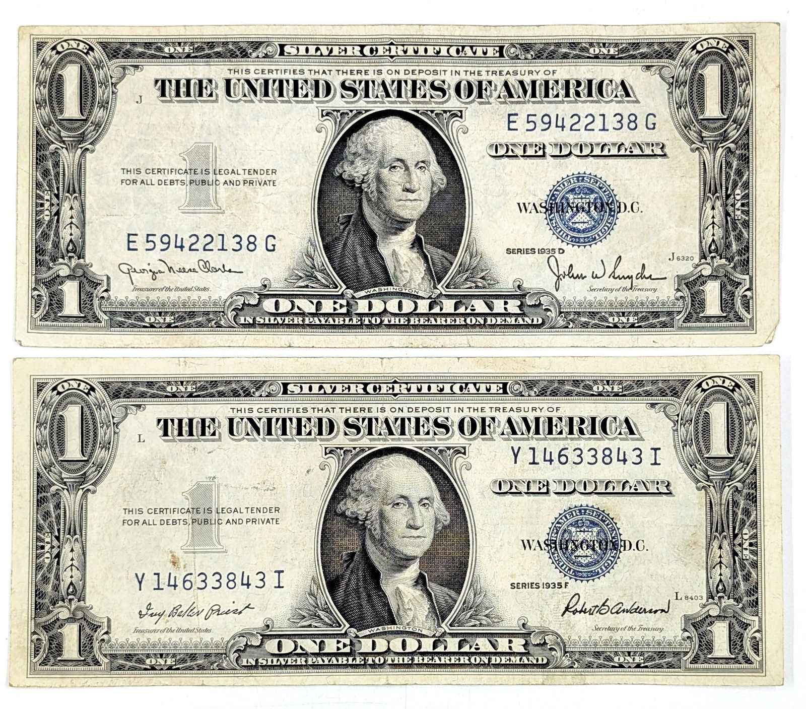 Lot of 2 1935 D&F $1 Notes - Silver Certificates (1 of 2)