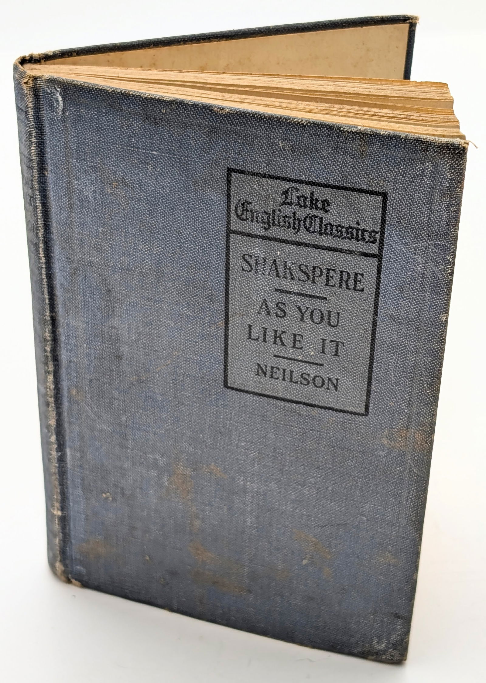 Shakespeare's As You Like It by William Allan Neilson: Lake English Classics-1903 (1 of 2)